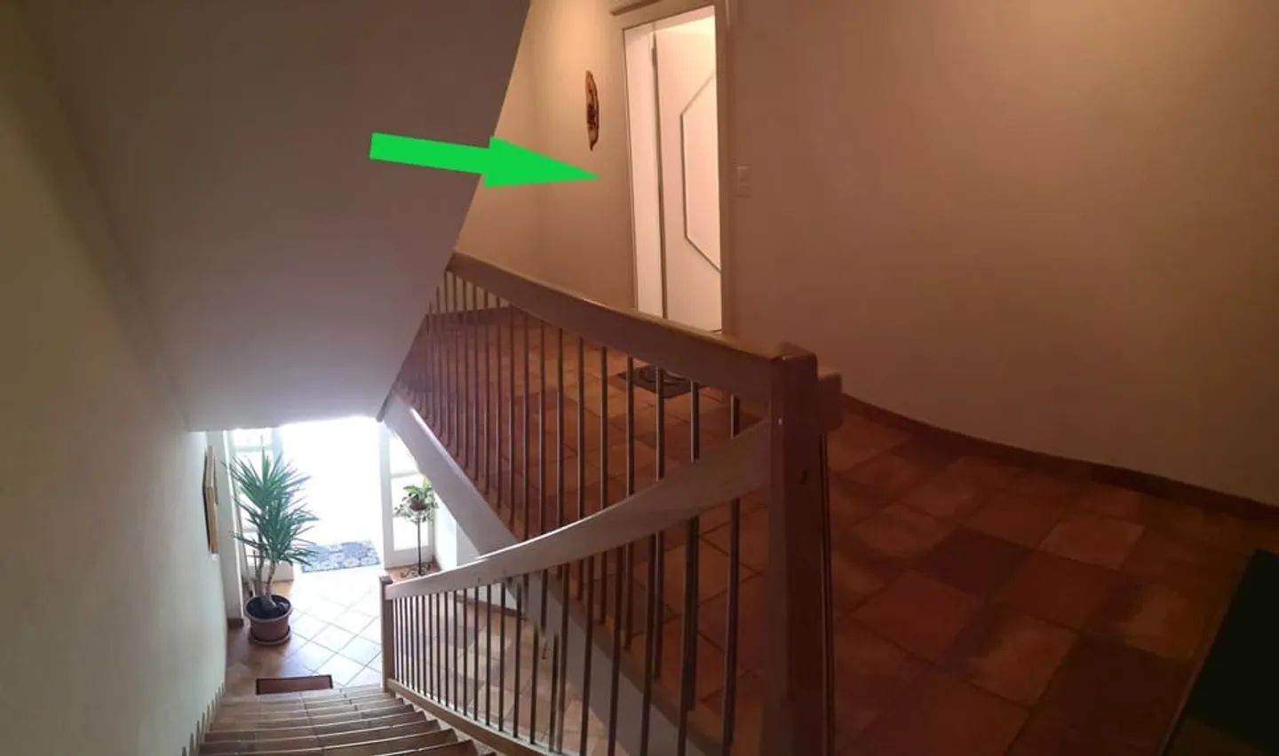 Price drop: apartment on the 1st floor with elevator, veranda and large balcony - Photo 5 of 13