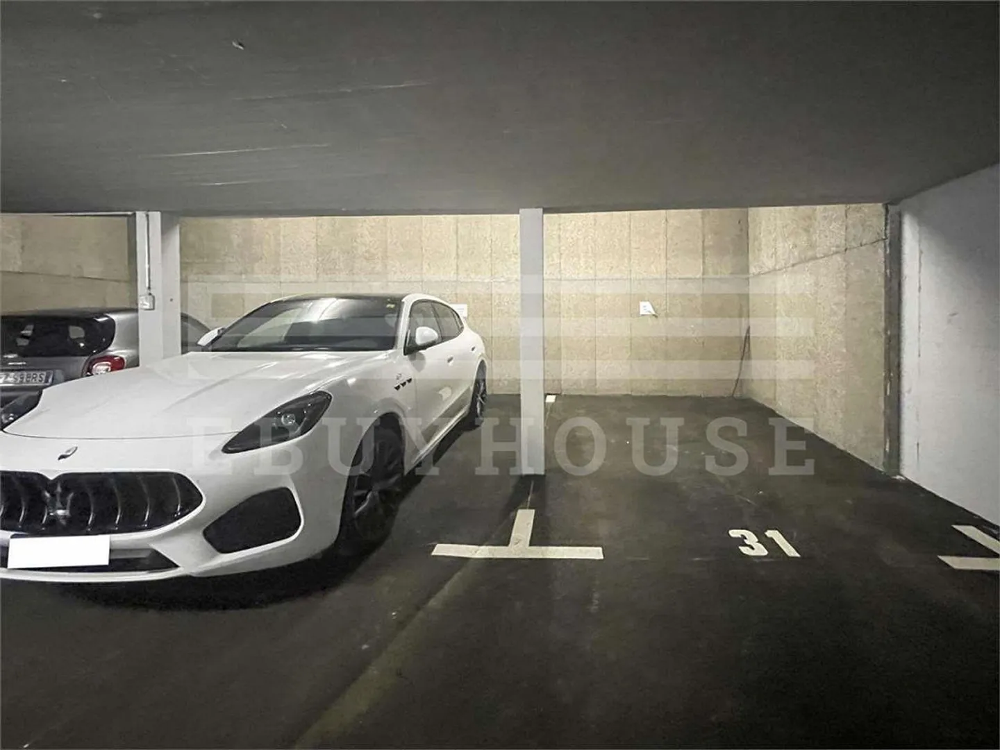 APPARTEMENT DESIGN LUMINEUX AVEC ENVIRONNEMENT NATUREL - Photo 12 sur 13