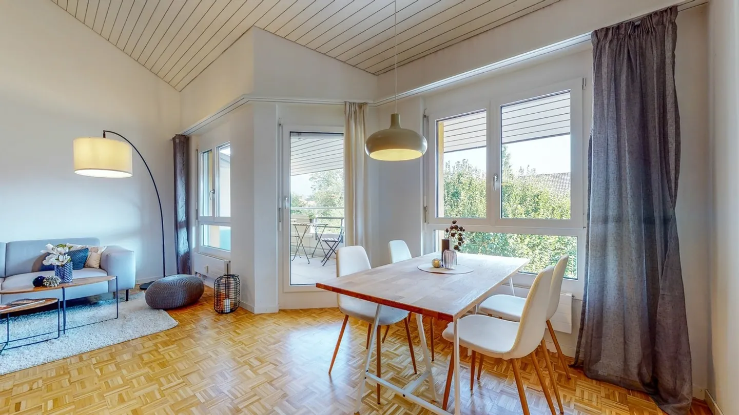 Appartement en duplex lumineux - Photo 5 sur 6