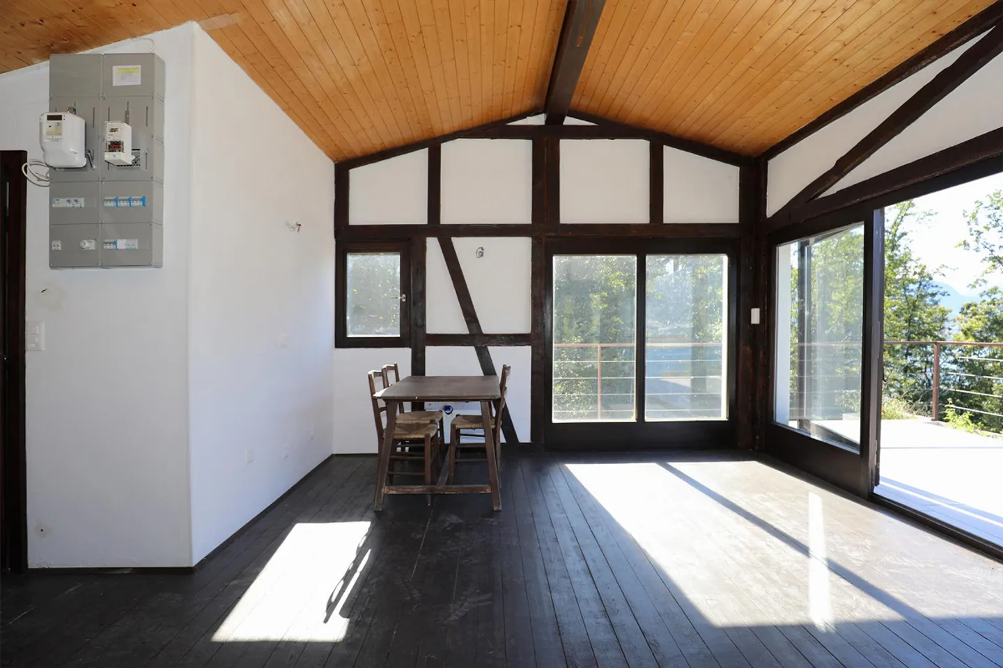 Small holiday home with a magnificent view of Lake Maggiore - Photo 9 of 18