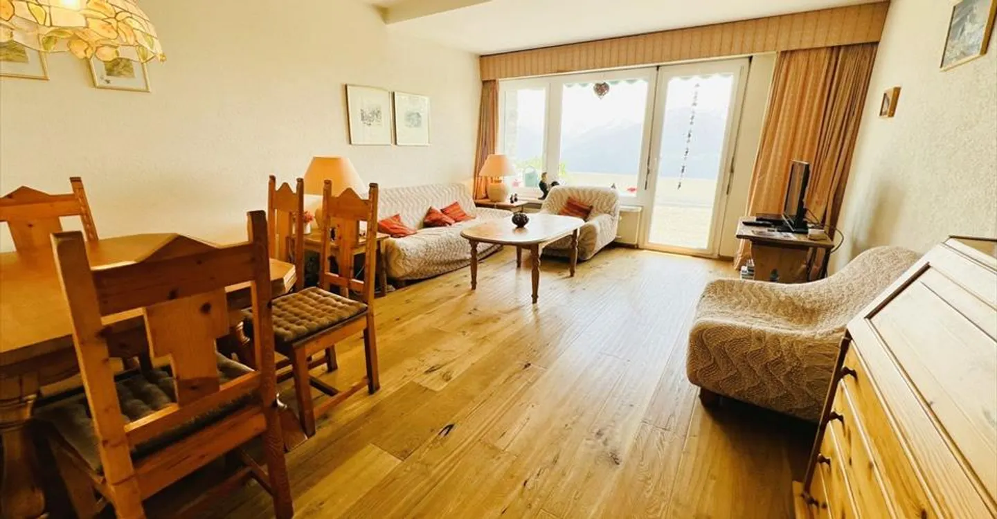Renoviertes Appartement - Foto 1 von 14