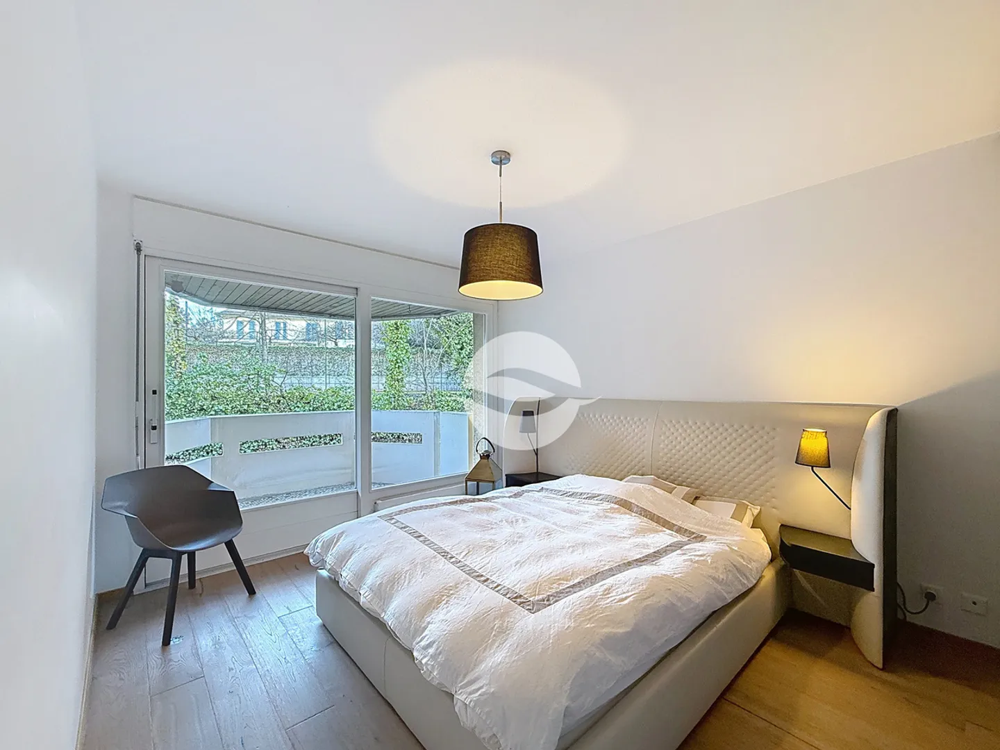 Cologny - Geräumige 4-Zimmer-Wohnung im 1. Stock, Balkon - Foto 5 von 9