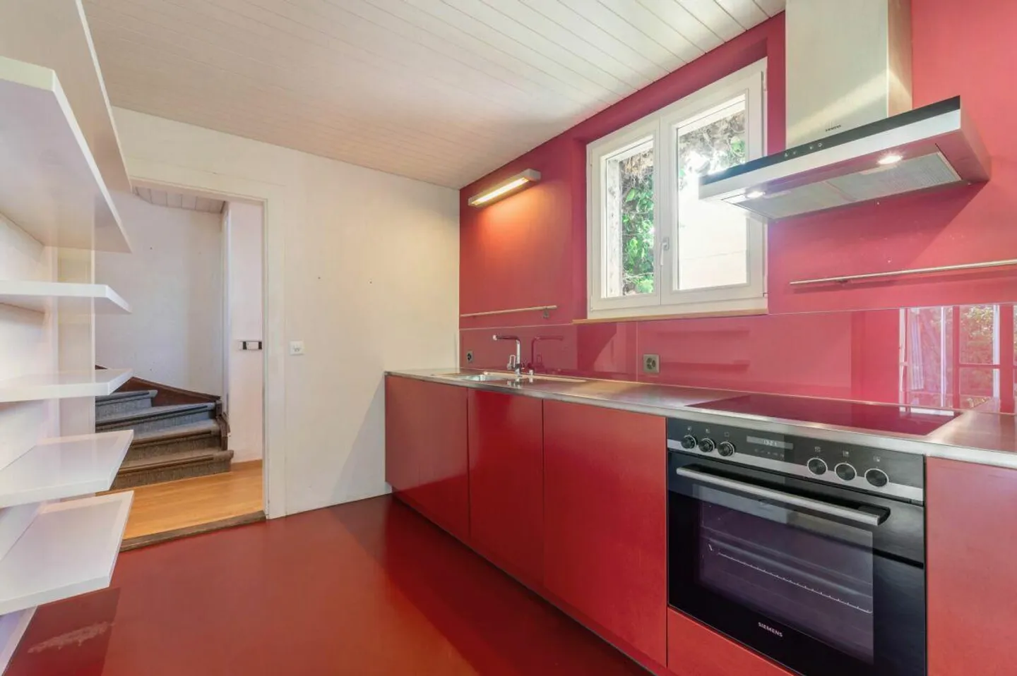 Semi-Detached House with Large, Idyllic Garden Paradise in St... - Photo 4 of 18