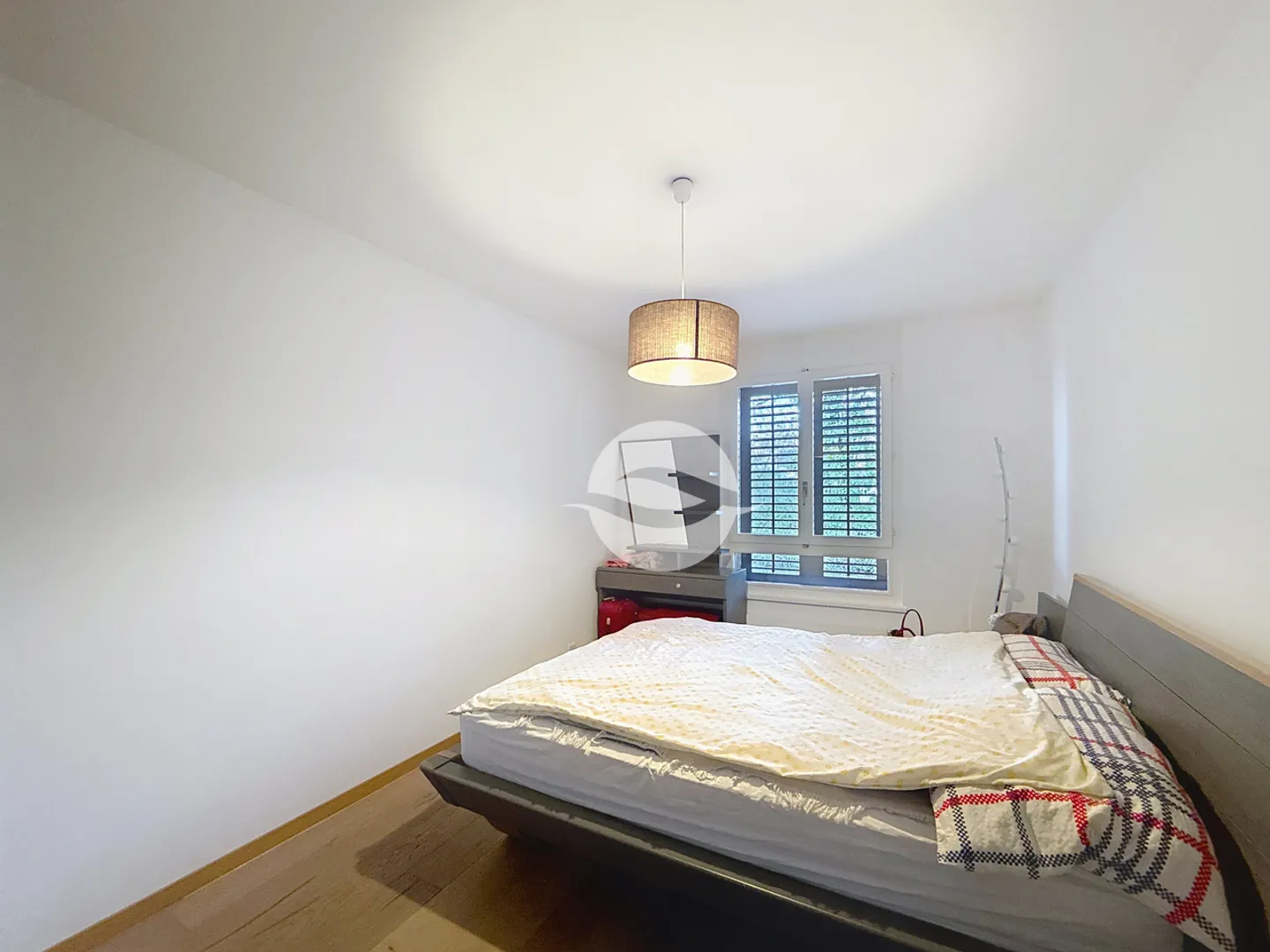 Cologny - Geräumige 4-Zimmer-Wohnung im 1. Stock, Balkon - Foto 6 von 9