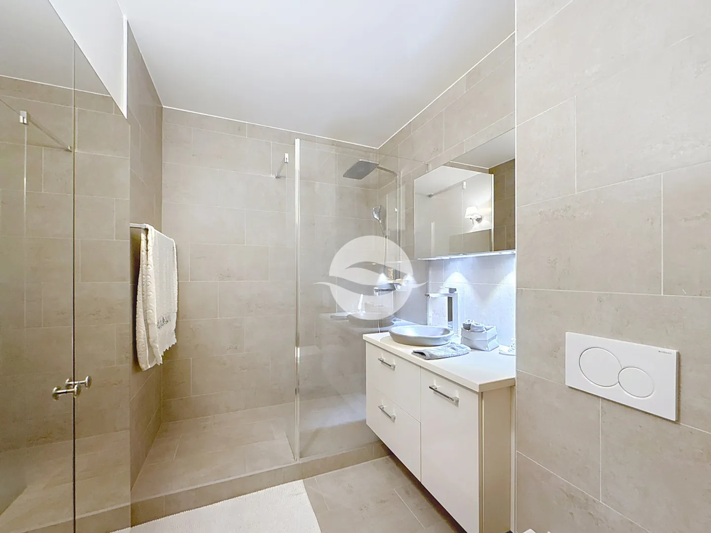 Cologny - Geräumige 4-Zimmer-Wohnung im 1. Stock, Balkon - Foto 7 von 9