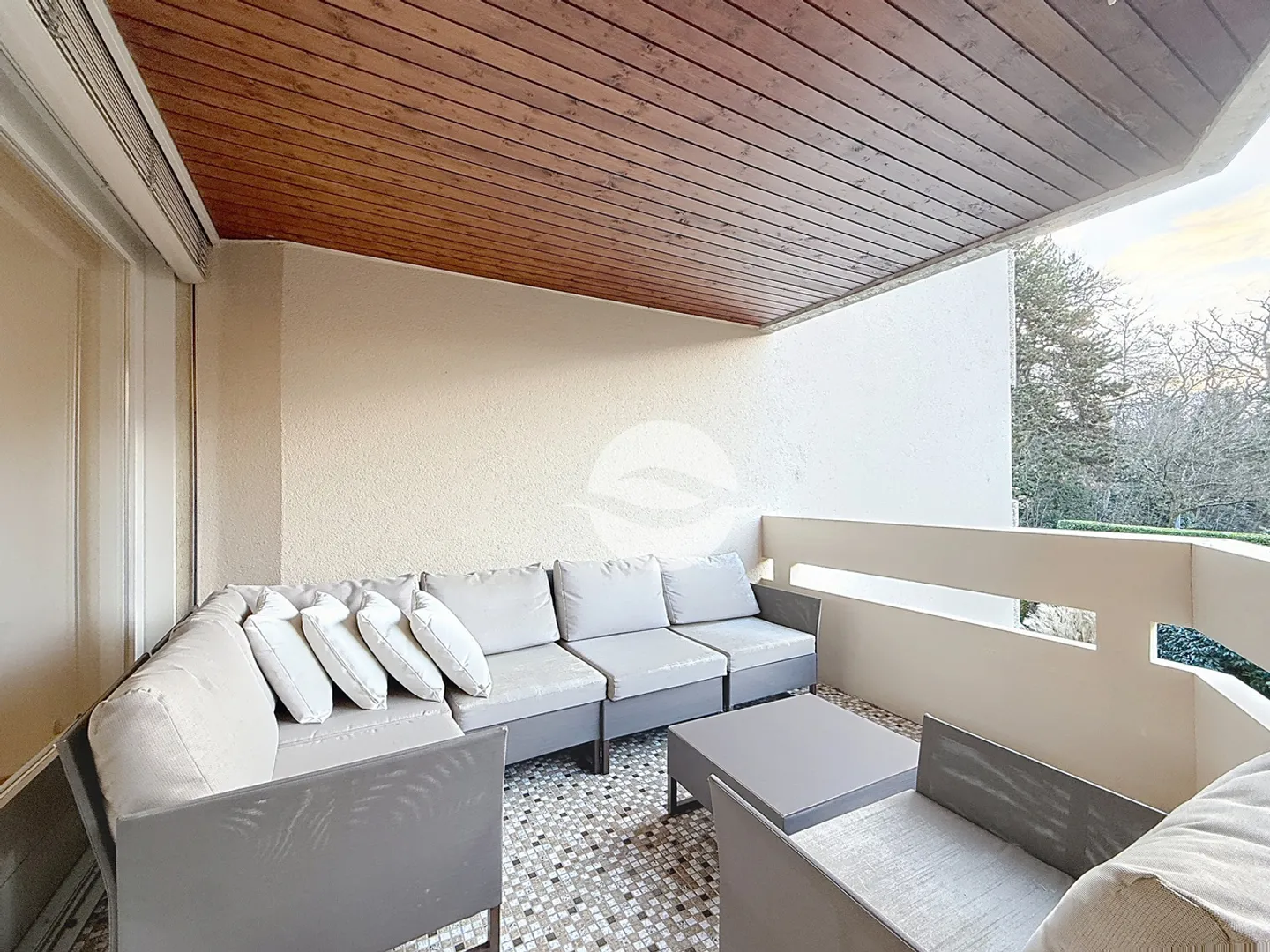 Cologny - Geräumige 4-Zimmer-Wohnung im 1. Stock, Balkon - Foto 9 von 9