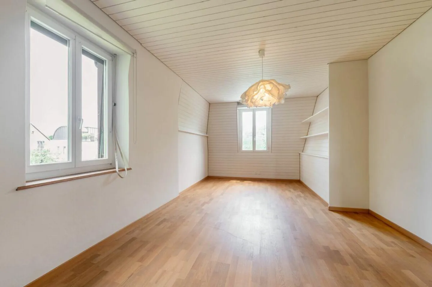 Semi-Detached House with Large, Idyllic Garden Paradise in St... - Photo 12 of 18