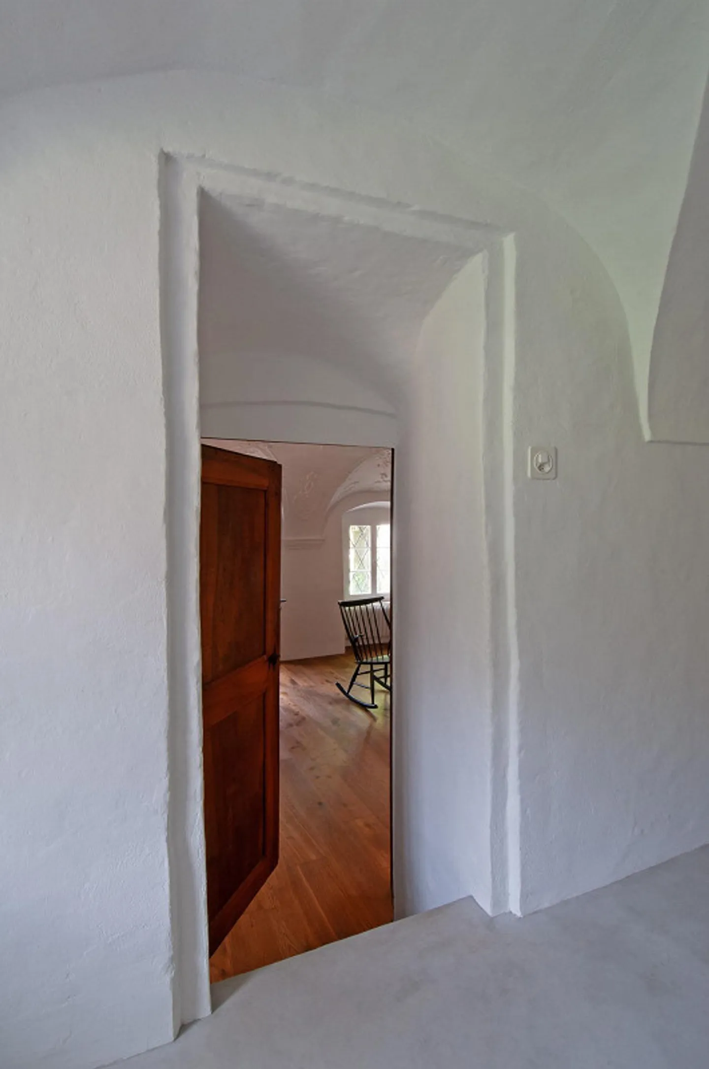 Charmant appartement de 5,5 pièces dans la vieille ville de Maienfeld - Photo 12 sur 16