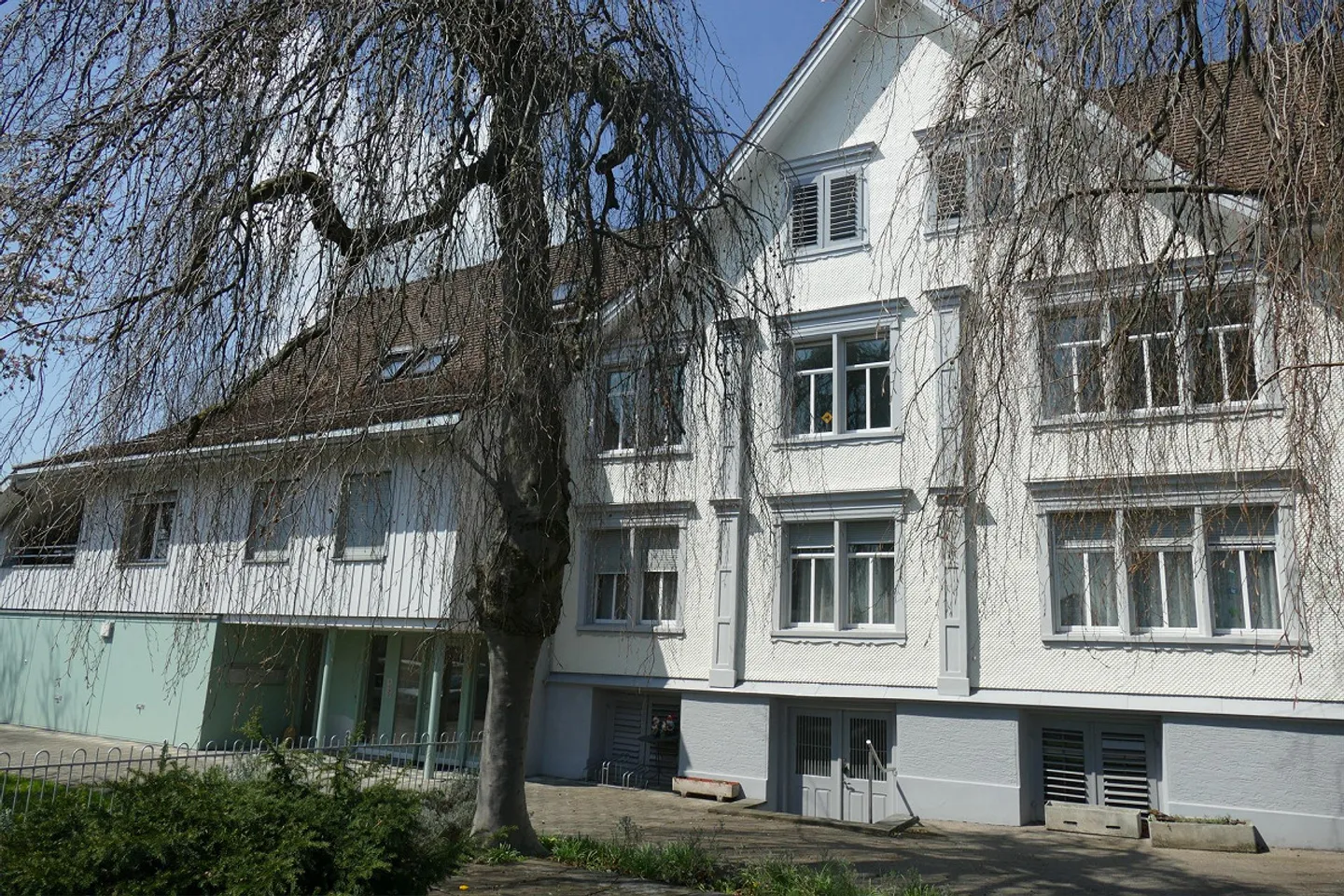 Appartement sous les combles de 2,5 pièces - Photo 1 sur 6