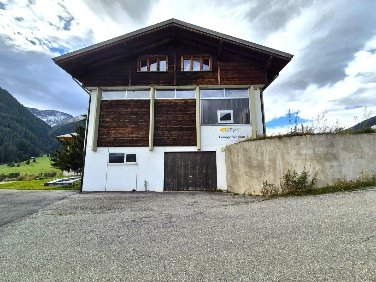 Deux appartements avec espace commercial dans le Goms - Photo 6 sur 9