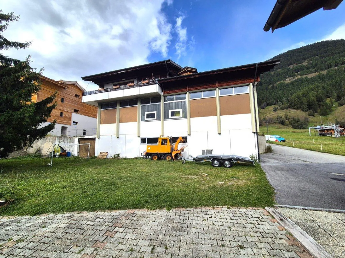 Deux appartements avec espace commercial dans le Goms - Photo 8 sur 9