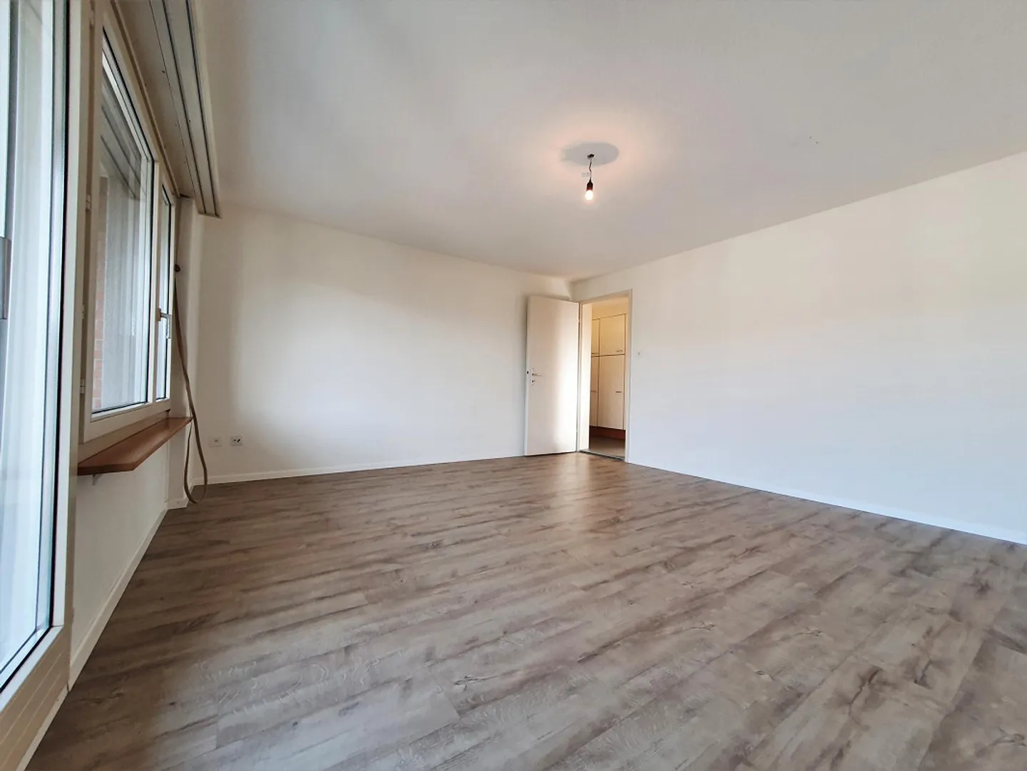 Appartamento ben tenuto in un quartiere familiare - Foto 1 di 9