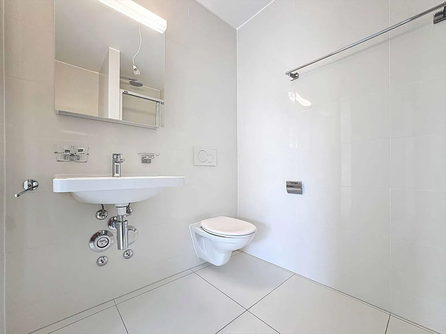 Appartamento di 4,5 locali con terrazza e giardino! - Foto 8 di 12