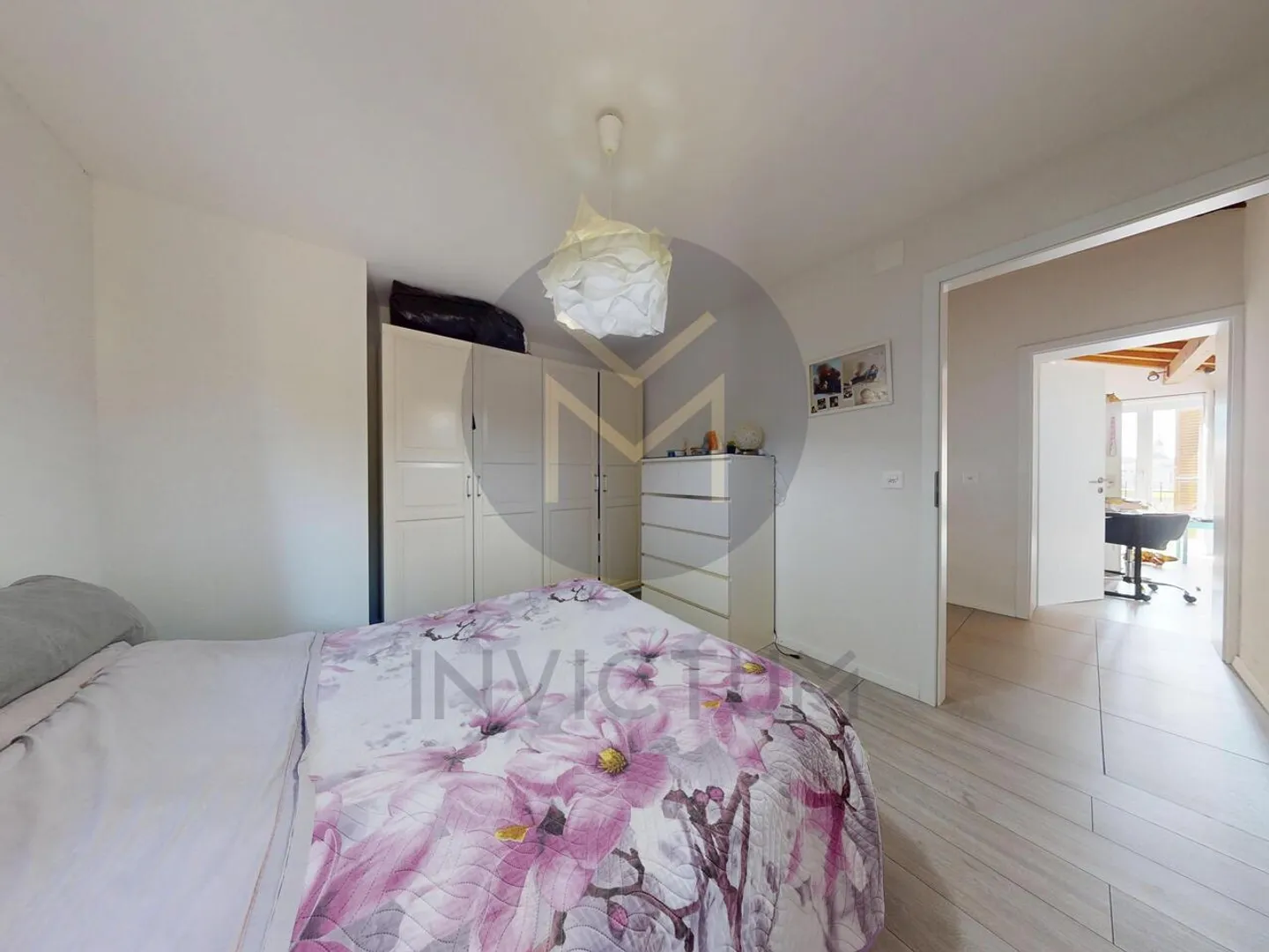 Charmant appartement de 5.5 pièces avec jardin privé de 168m2 - Photo 11 sur 15