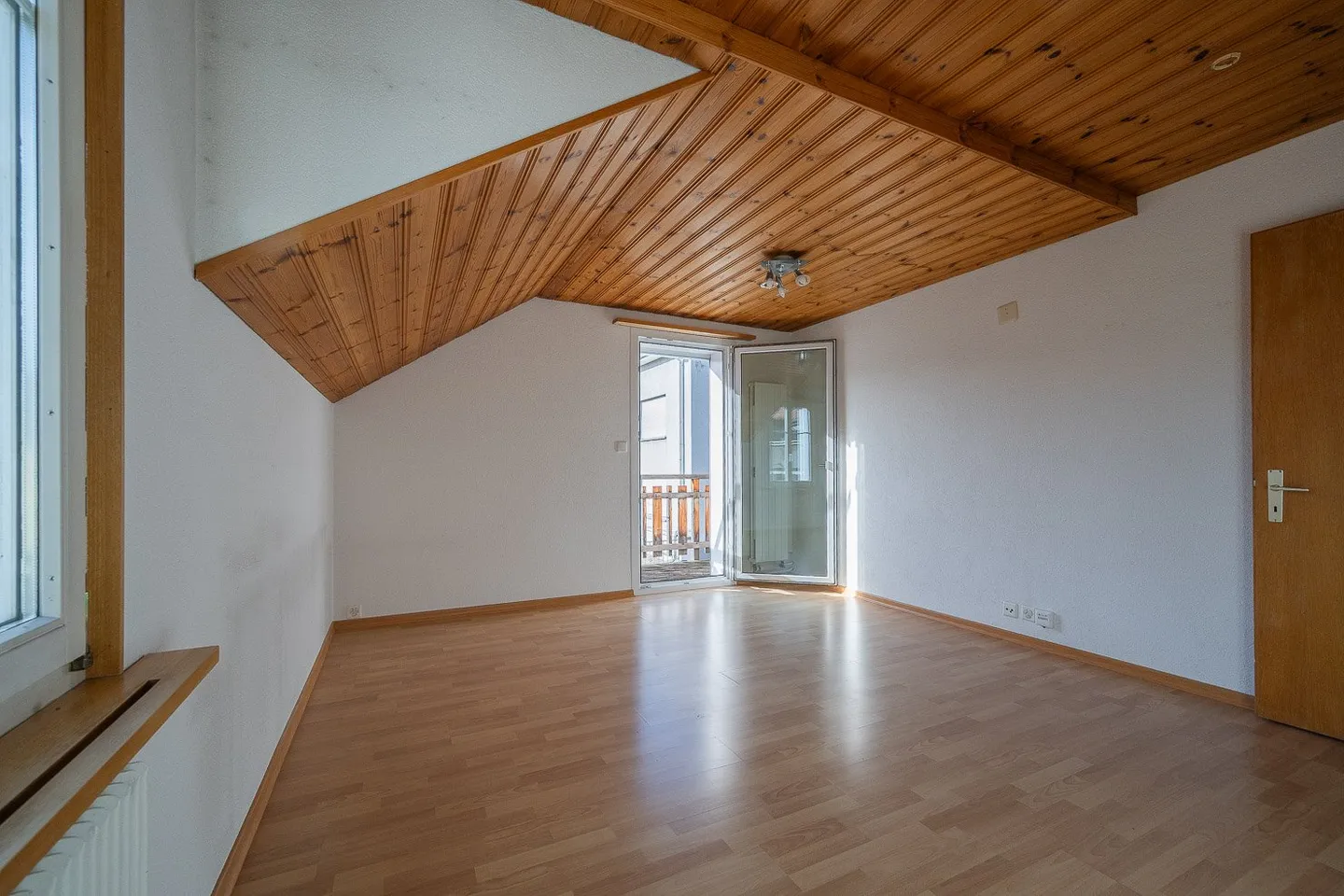 Casa bifamiliare con potenziale - Foto 18 di 29