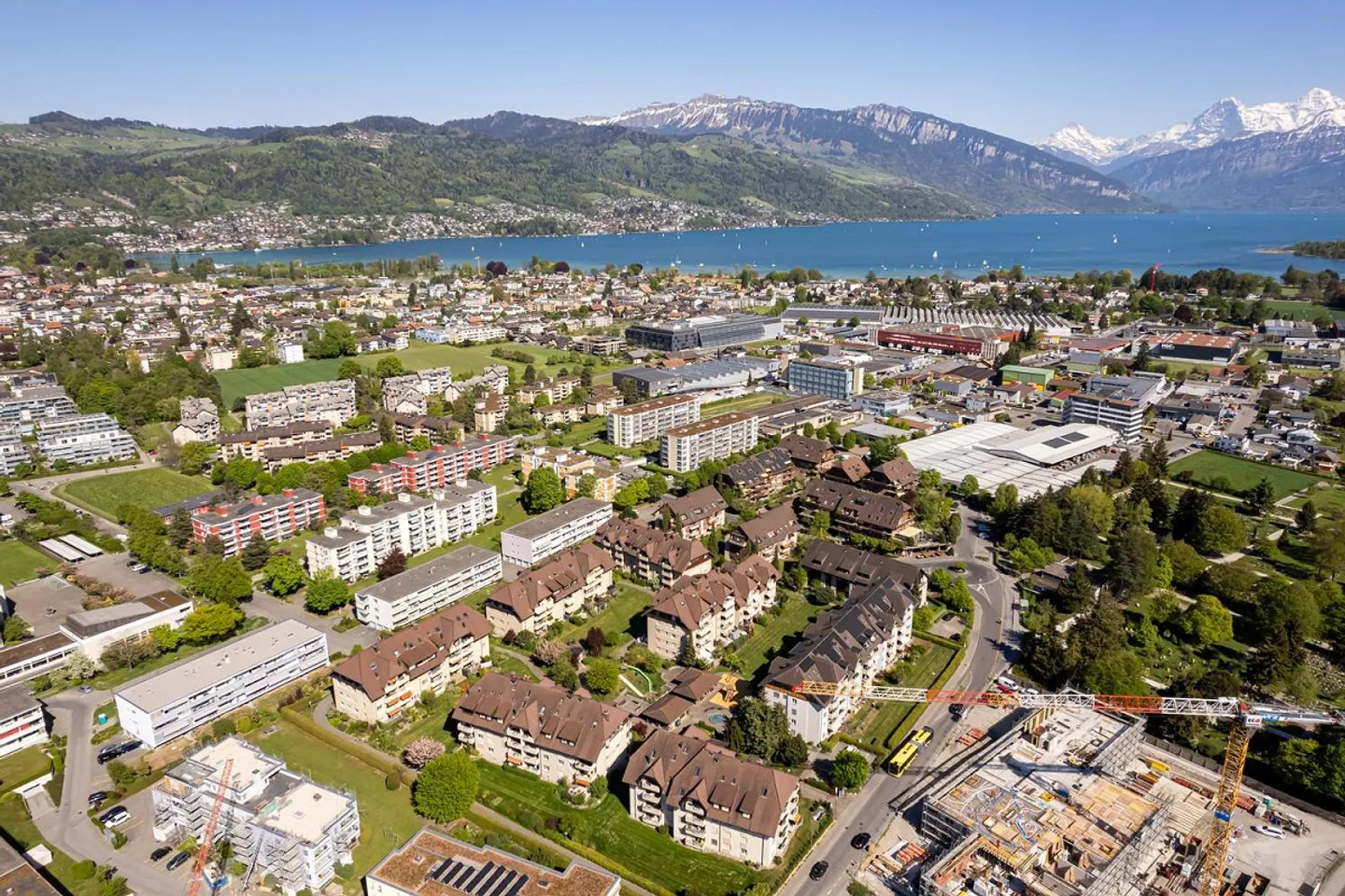 Appartement 2.5 pièces avec ascenseur à Thun - Photo 1 sur 12
