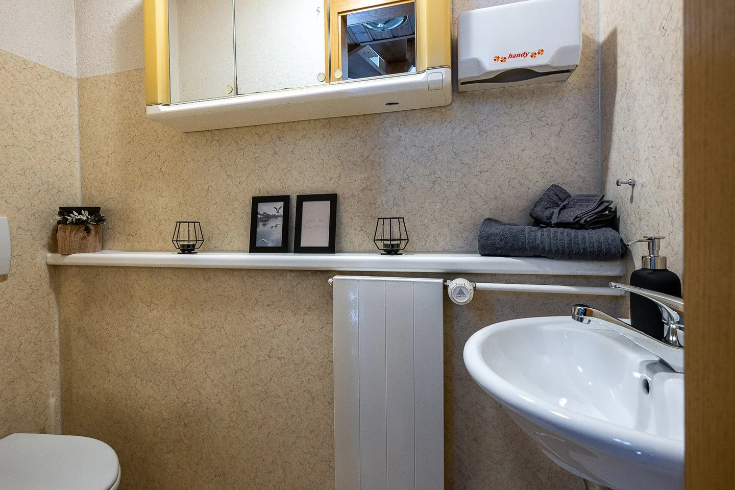 Casa bifamiliare con potenziale - Foto 23 di 29