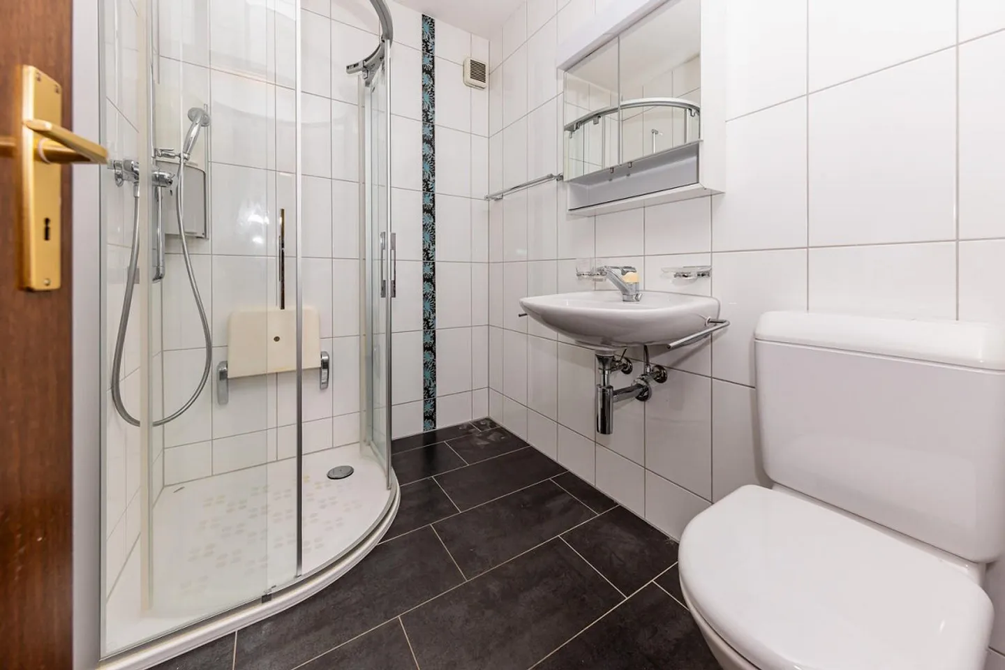 Appartement 2.5 pièces avec ascenseur à Thun - Photo 10 sur 12