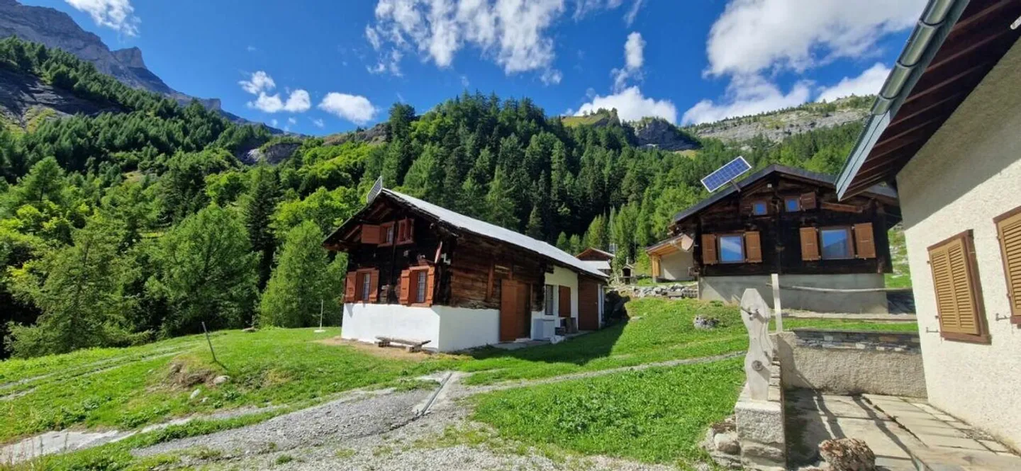 Chalet 3.5 Zimmer in Savièse - Foto 3 von 13