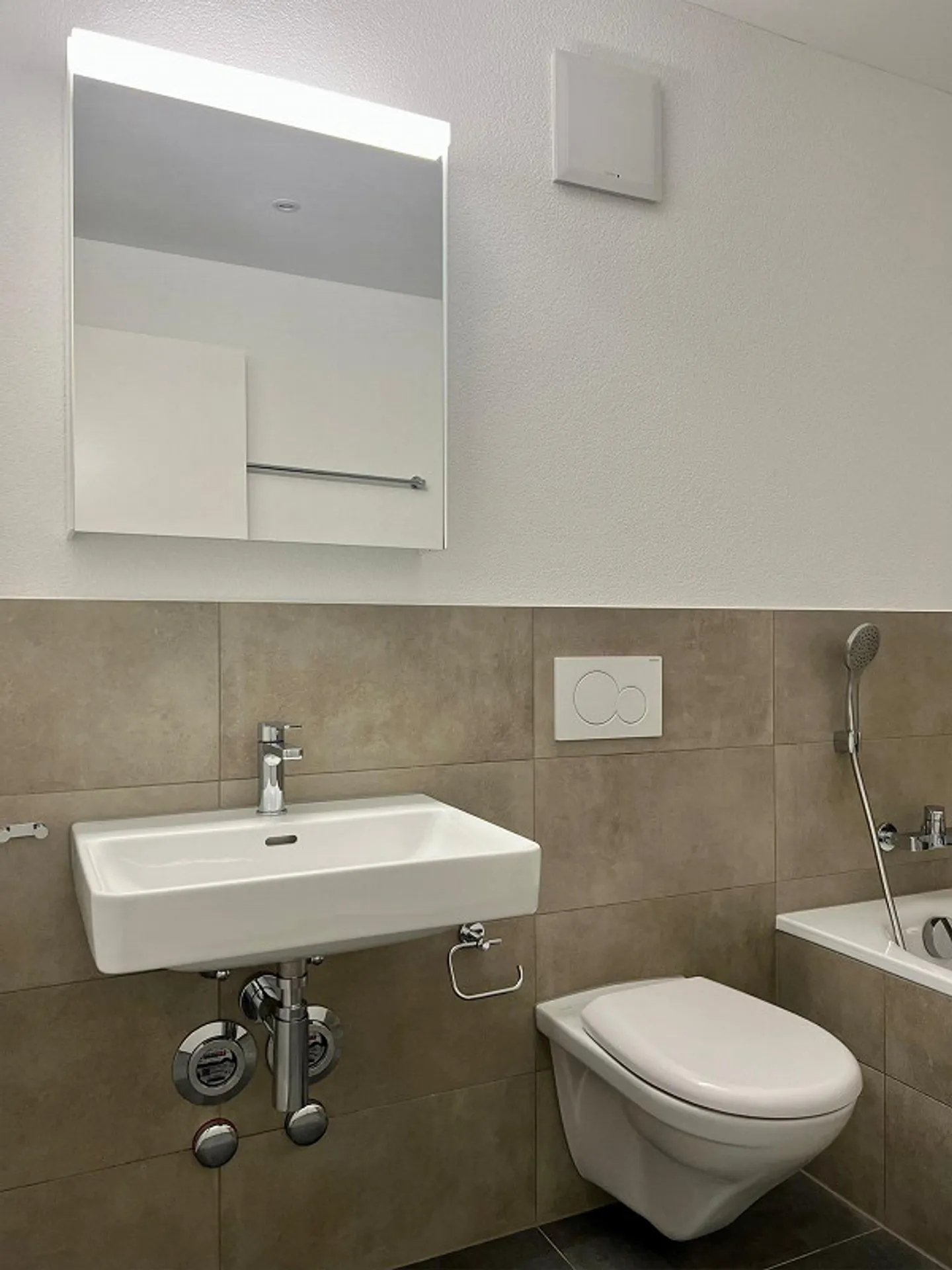 Hochwertige Wohnung in ruhiger Lage - Foto 6 von 12