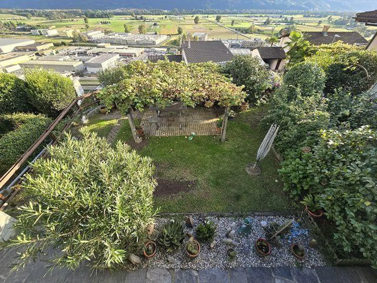 2-family house with large plot in a quiet, sunny location with a view... - Photo 33 of 49