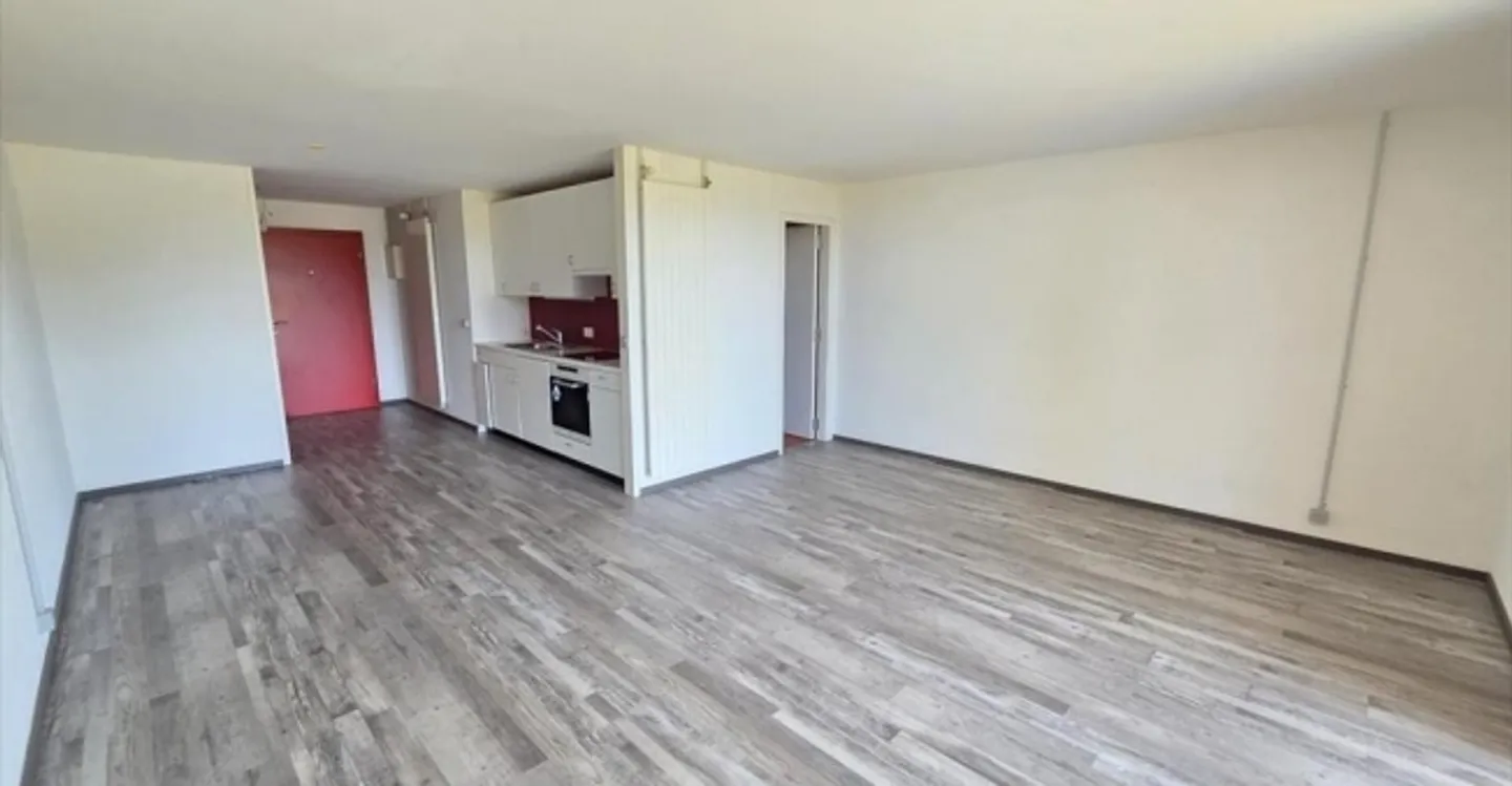 Office space for rent - Photo 1 of 3