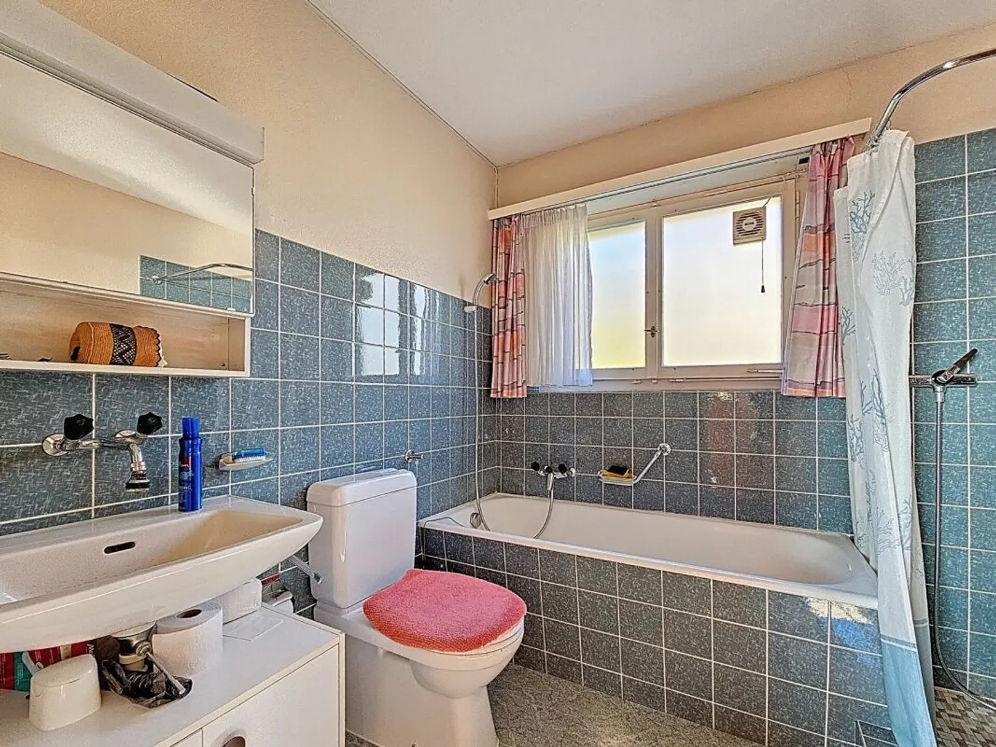 Renovierungsbedürftige Villa in Güinsberg - Foto 6 von 13