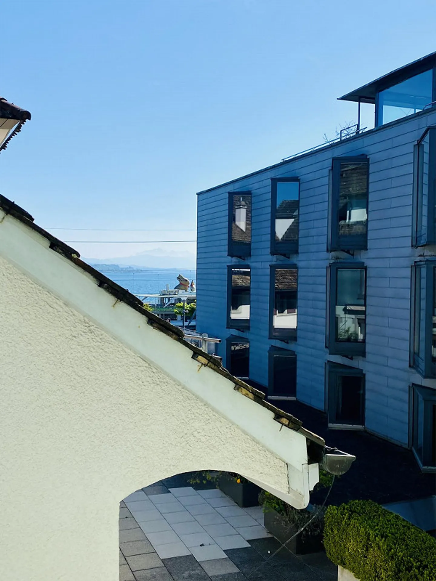 Bijou au bord du lac de Zurich - Appartement 3.5 pièces - Photo 4 sur 12