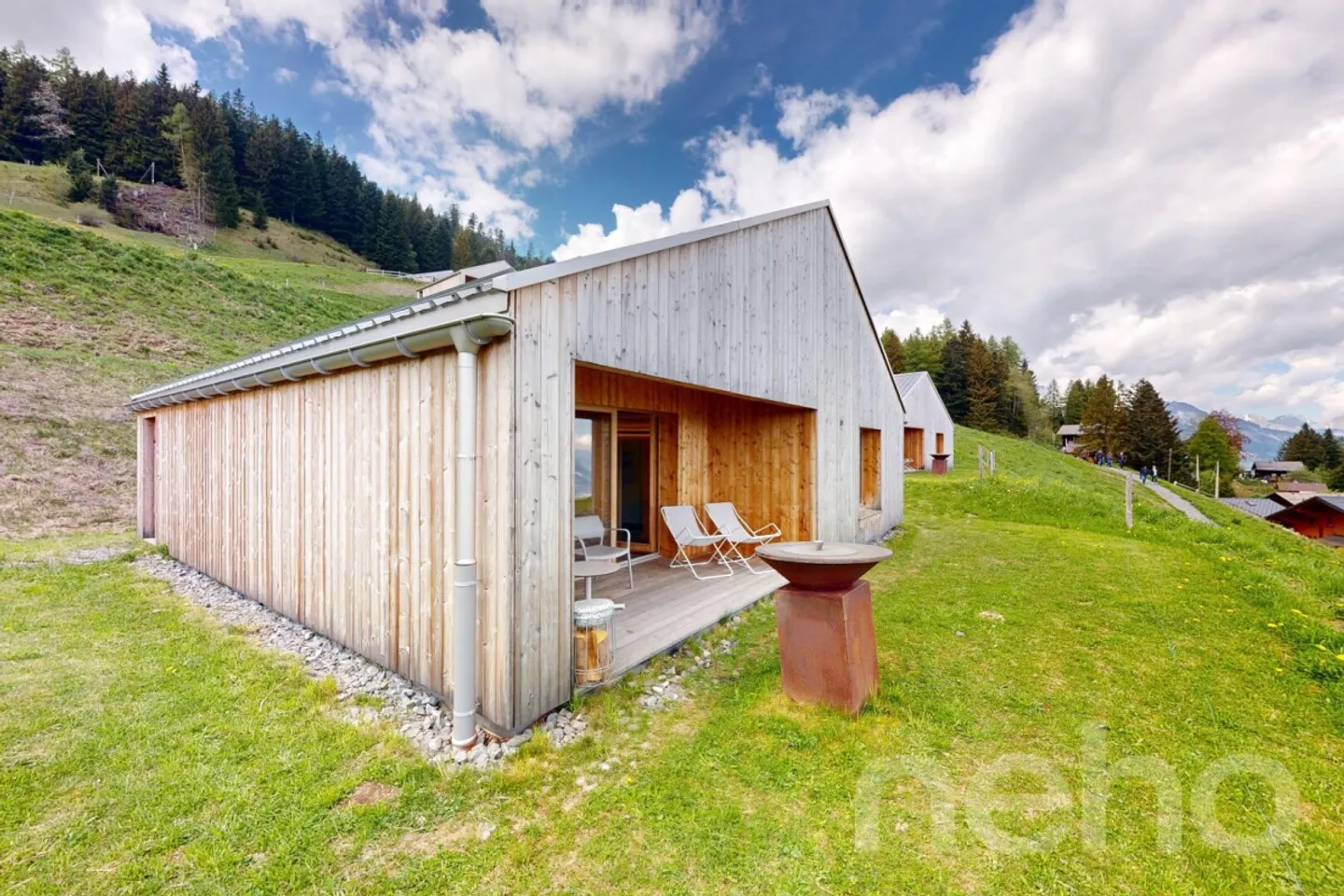 Außergewöhnliche Panorama - Architektenchalet inmitten der Natur - Foto 2 von 12