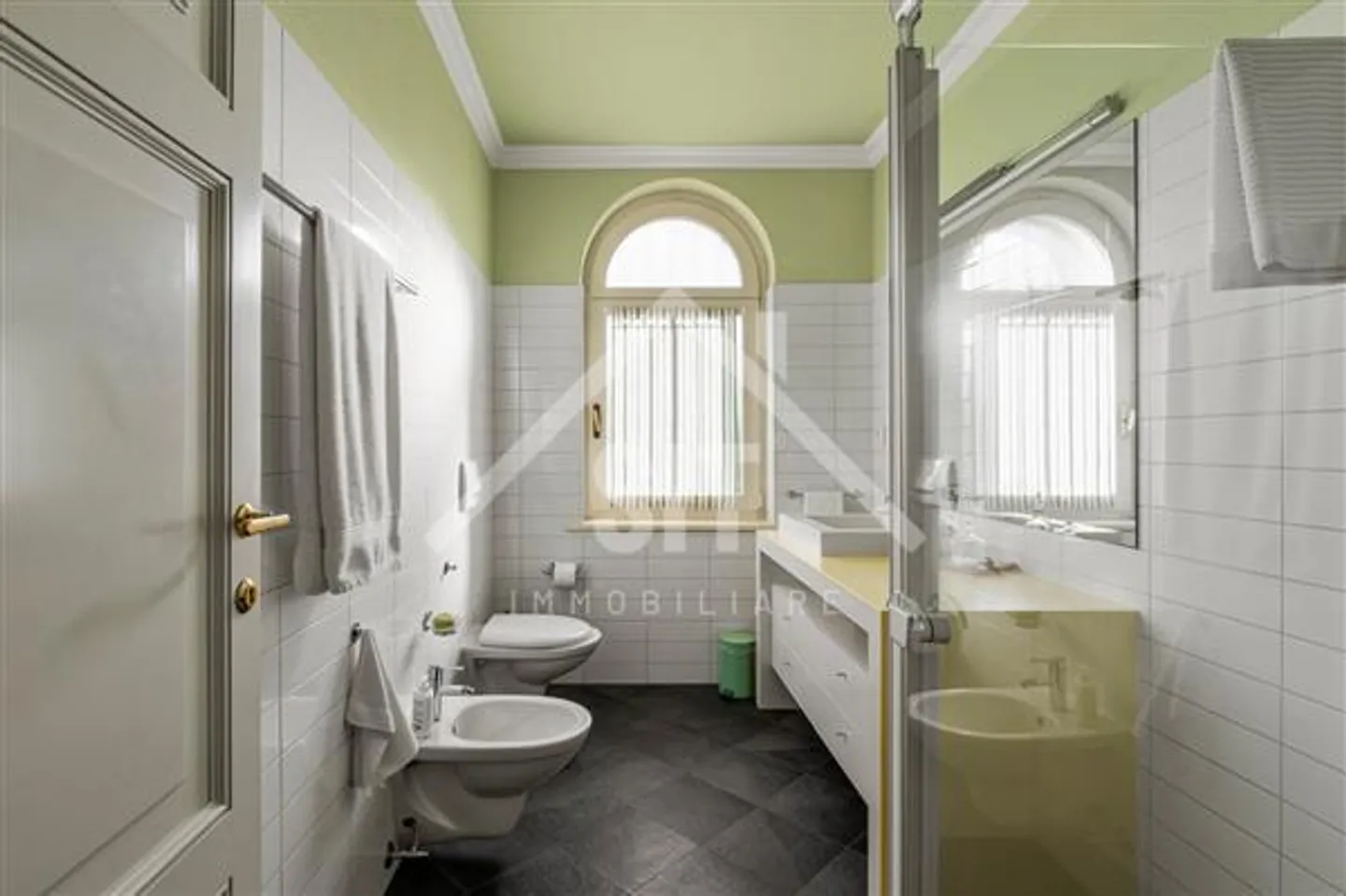 Elegante Villa mit Pool in Origlio - Foto 10 von 13