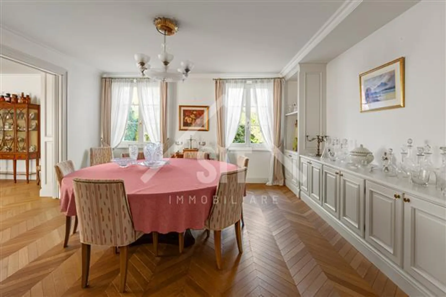 Elegante Villa mit Pool in Origlio - Foto 7 von 13
