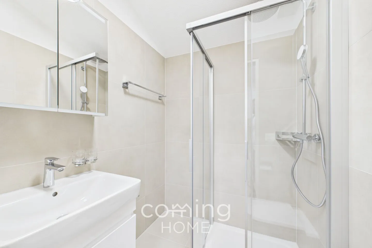 Appartamento ristrutturato di 2,5 locali a Ried-Brig con vista panoramica sulle Alpi - Foto 9 di 13