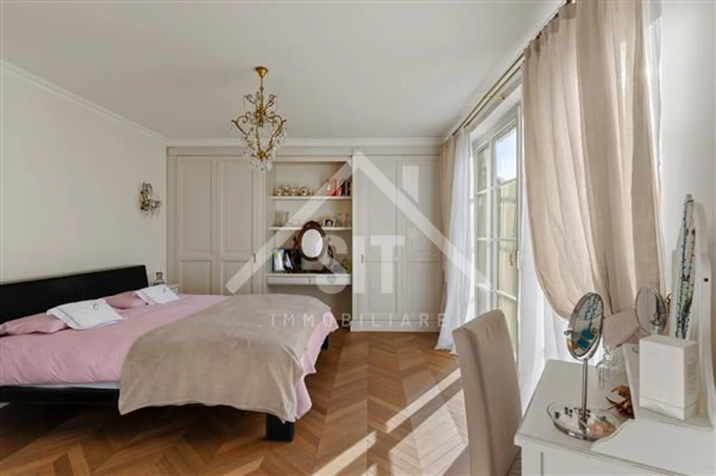 Elegante Villa mit Pool in Origlio - Foto 12 von 13