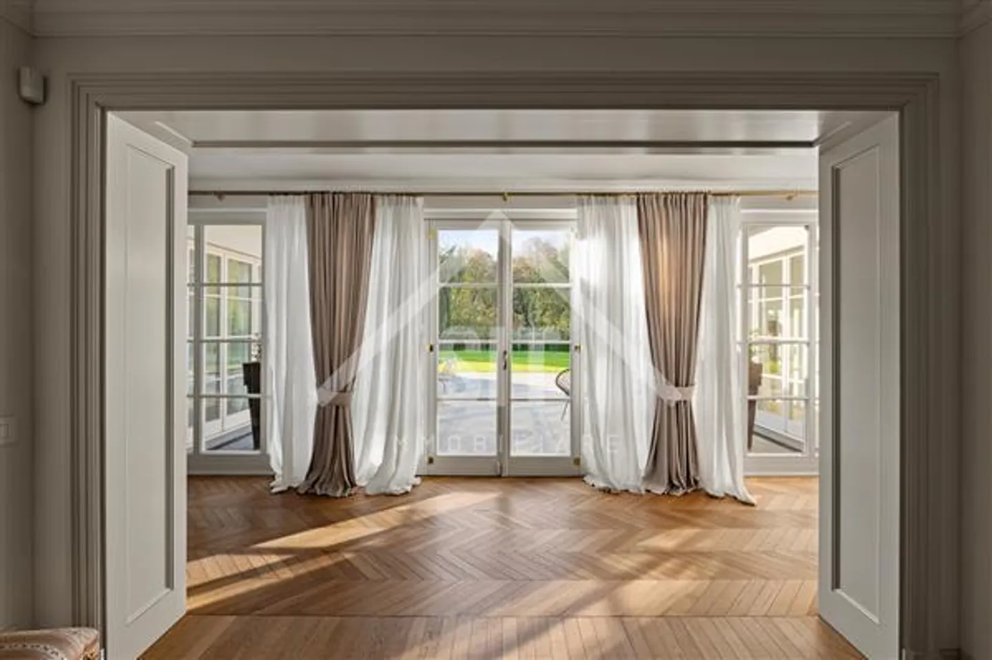 Elegante Villa mit Pool in Origlio - Foto 13 von 13