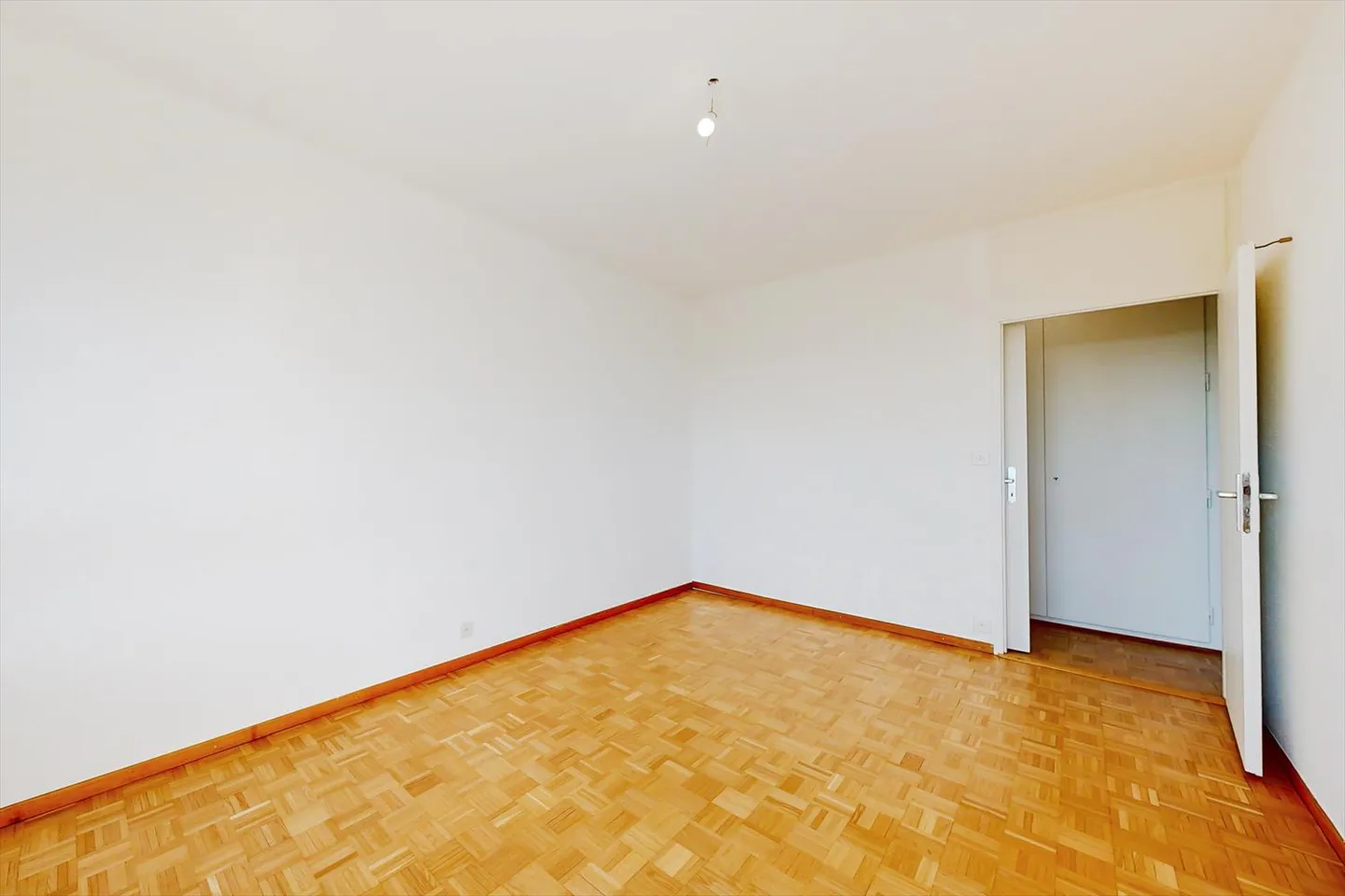 Vivere nella bella comune di Chêne-Bougeries - Foto 7 di 8