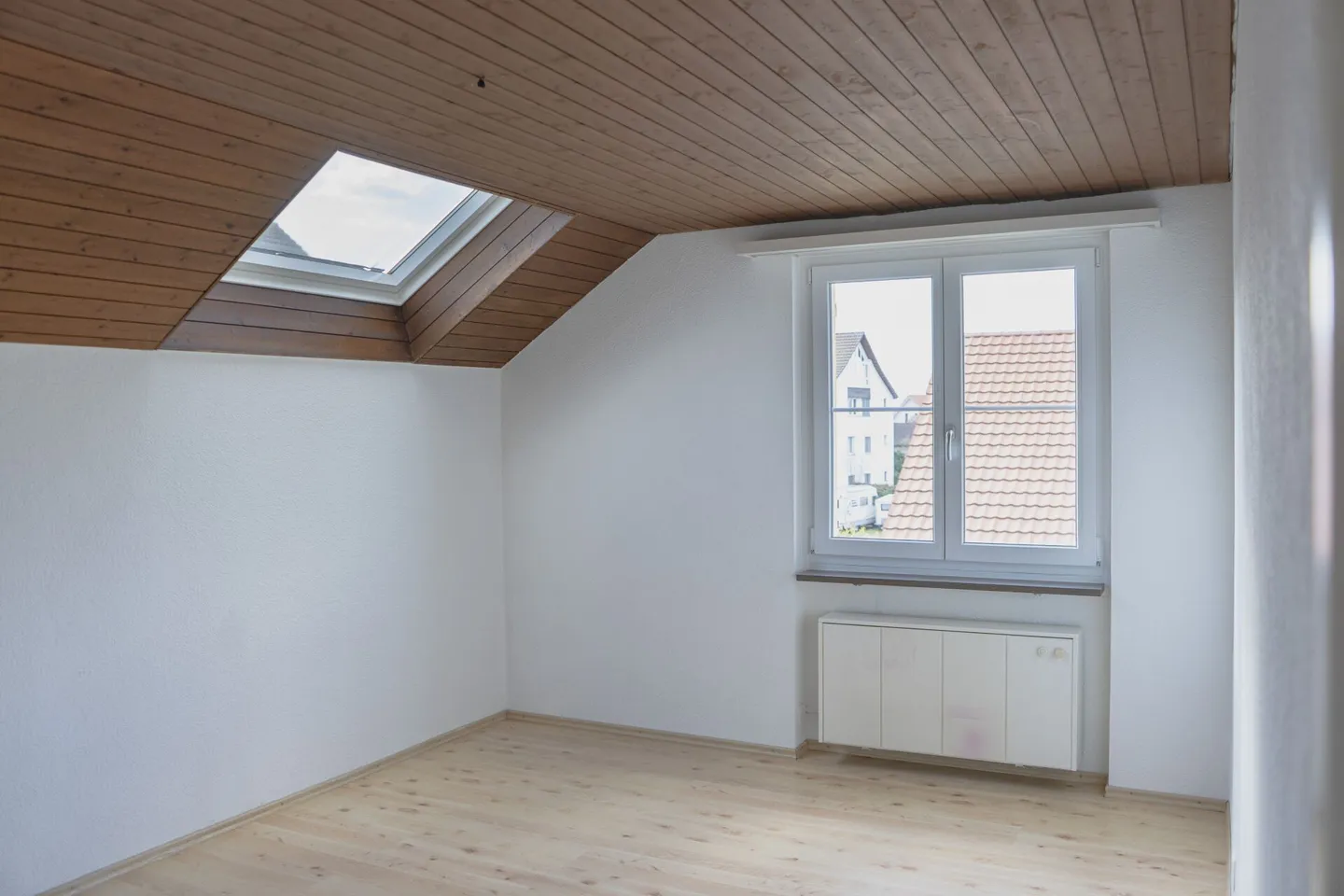 Multi-family house with 3 well-maintained apartments in Sulz - Photo 8 of 13