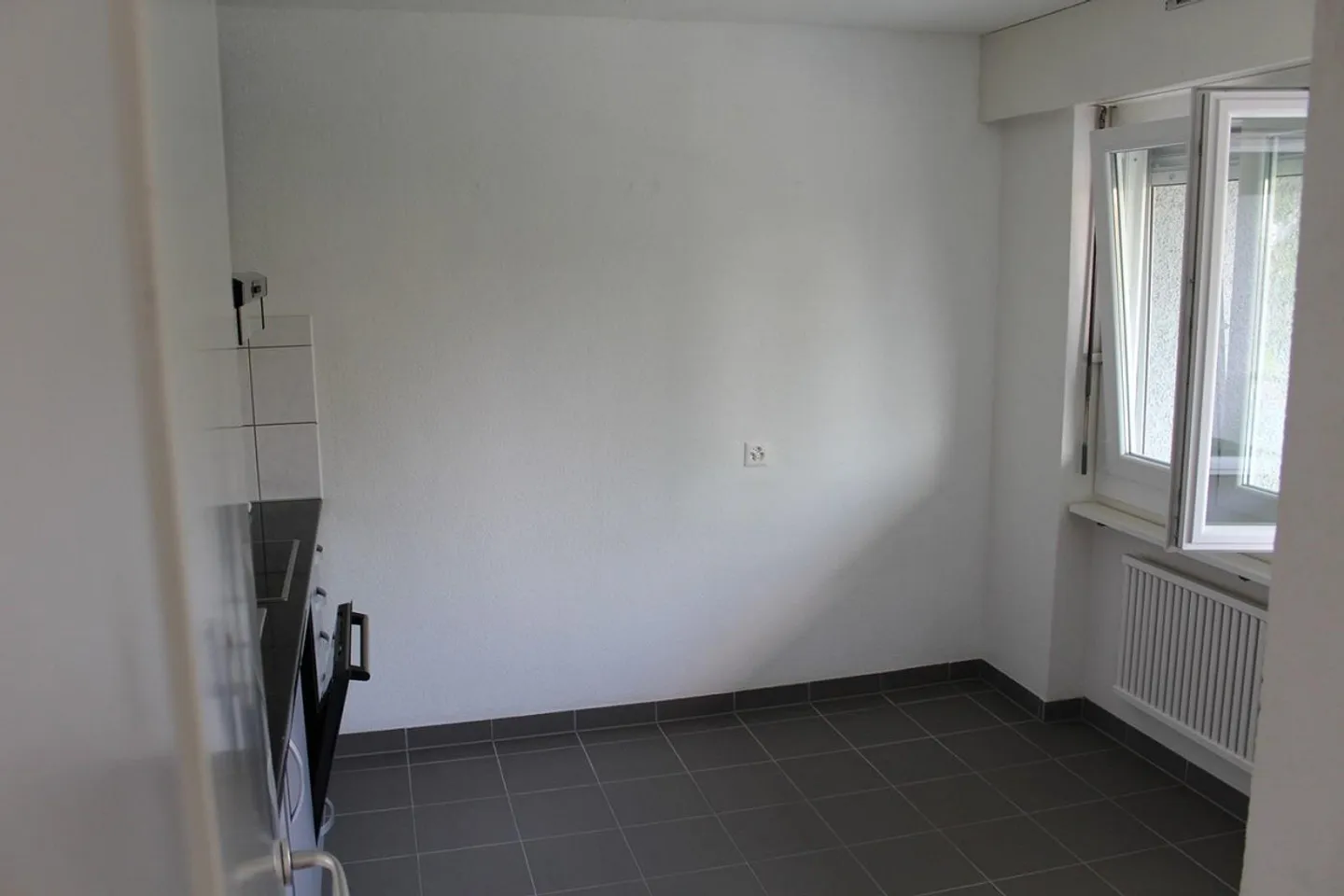 Gemütliche 3-Zimmer-Wohnung in Oberglatt - Foto 2 von 8