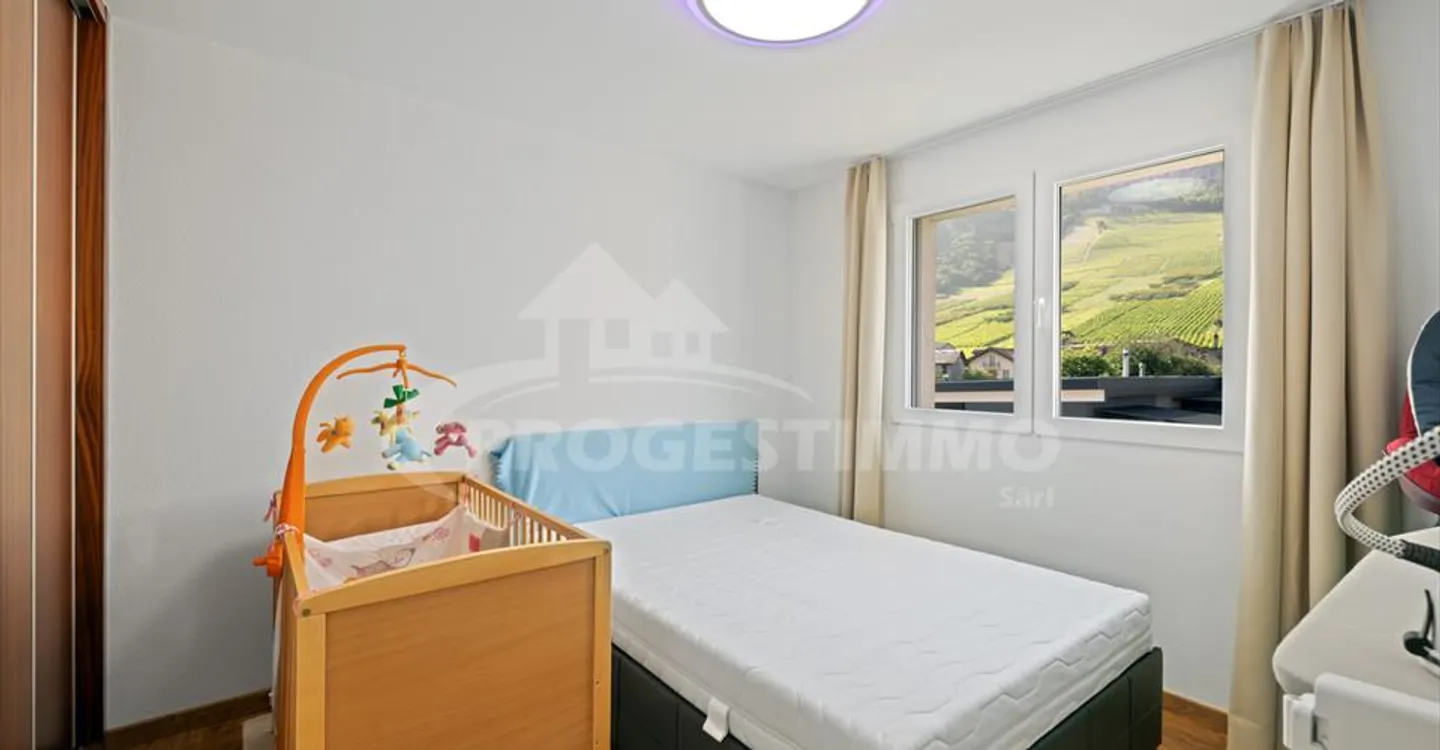 Villa moderna a Charrat - Foto 11 di 13