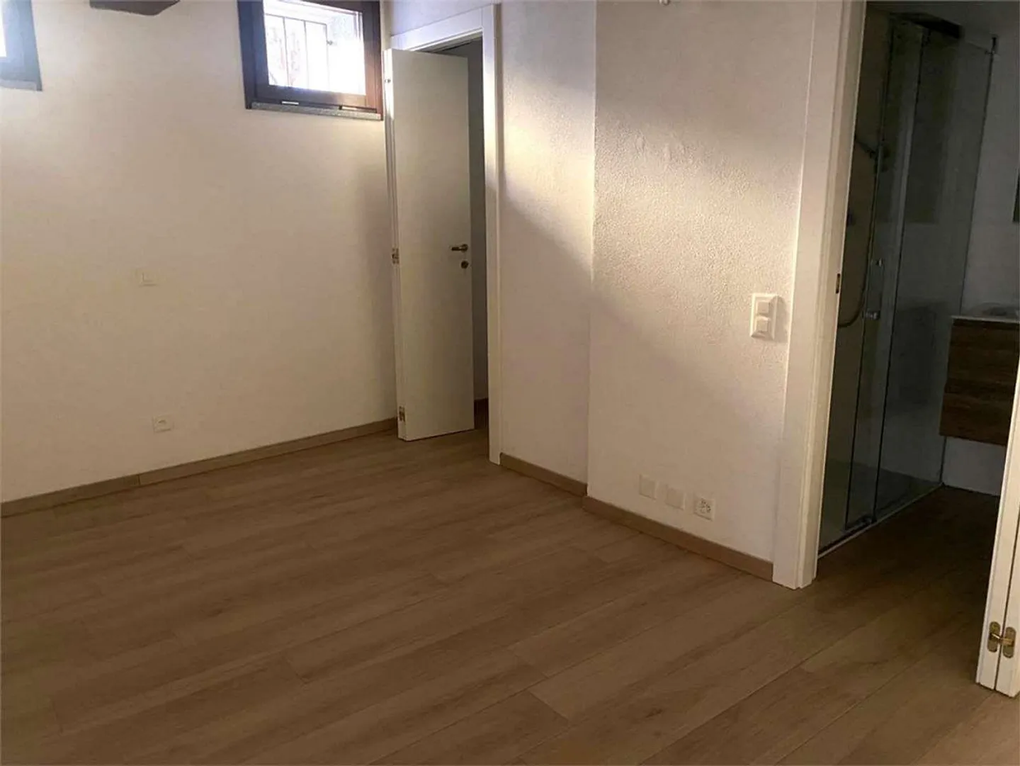 Charakteristische Origlio 3,5-Zimmer-Wohnung mit Innenhof - Foto 9 von 13