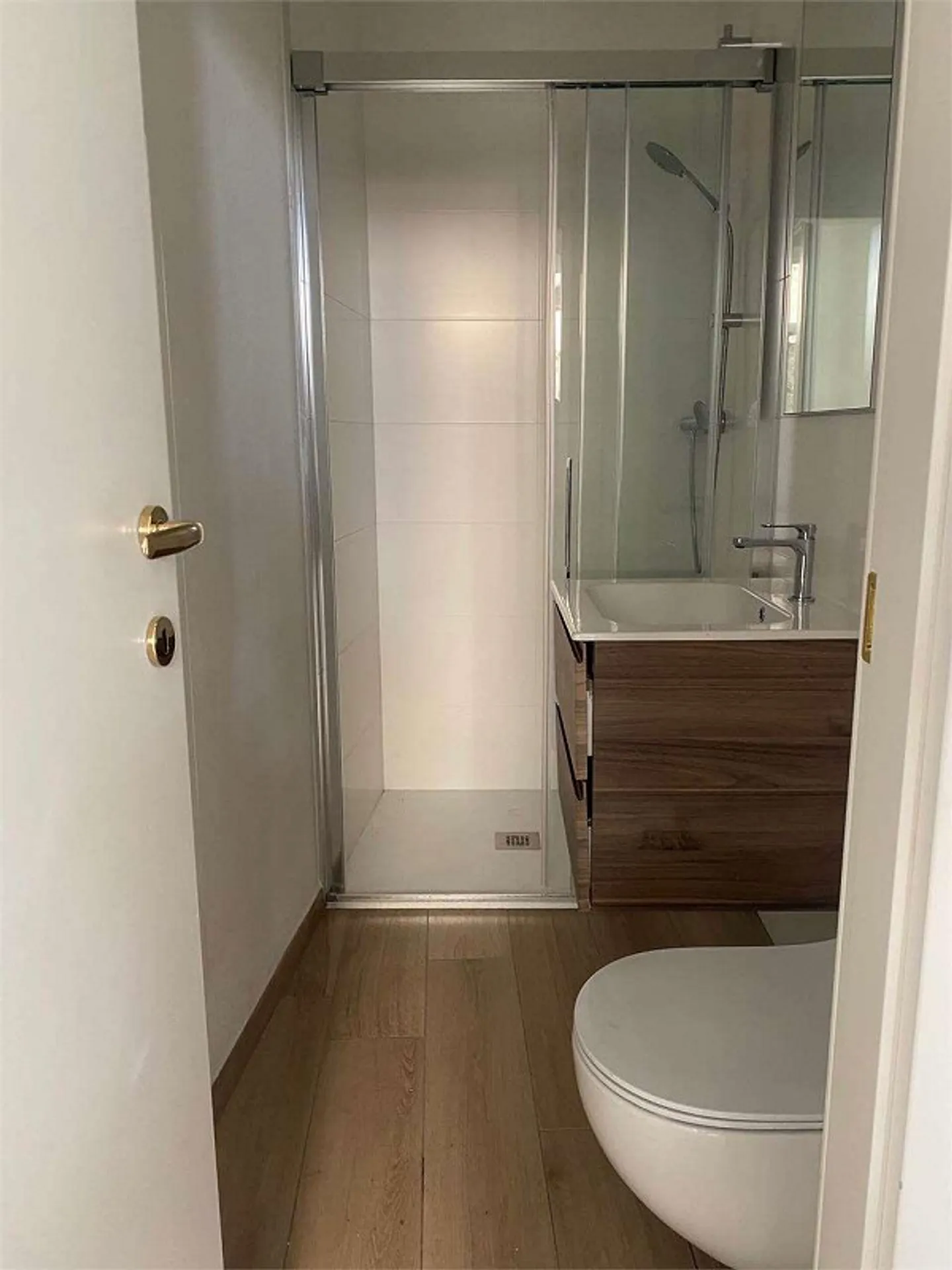 Charakteristische Origlio 3,5-Zimmer-Wohnung mit Innenhof - Foto 12 von 13