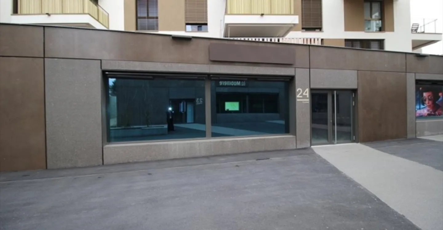 Edificio ad uso misto in affitto - Foto 7 di 13