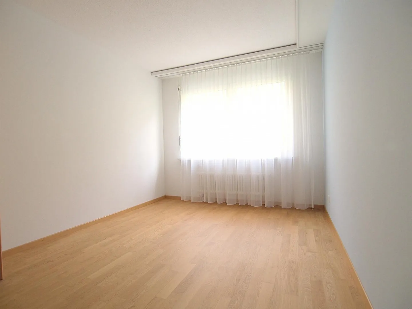 Geräumige Wohnung mit Stadtblick - Foto 9 von 16