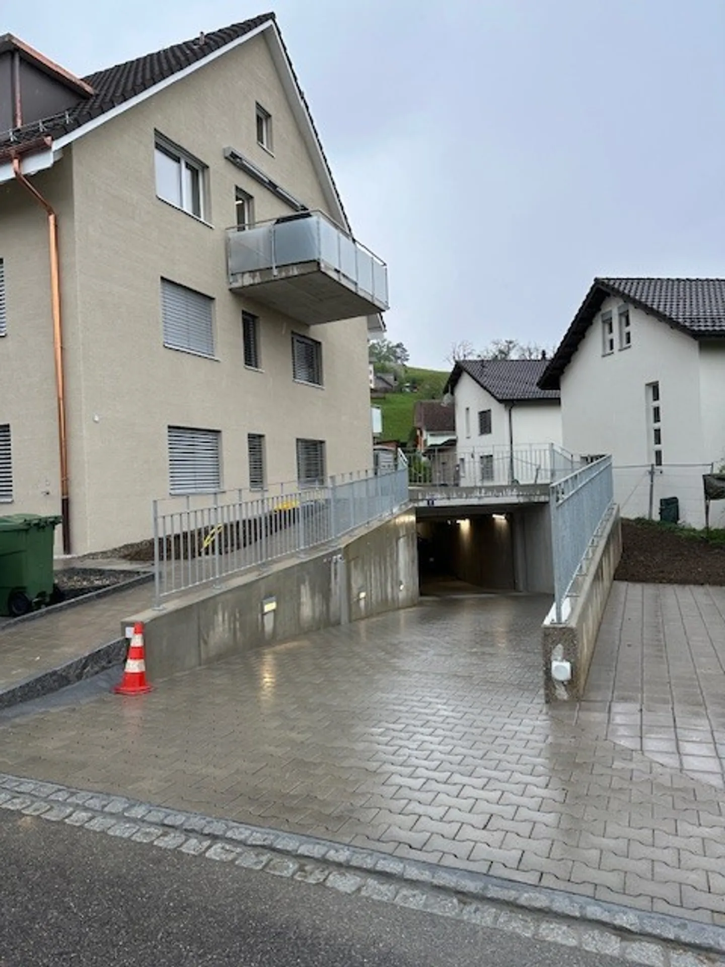 Garageplatz in Tiefgarage - Foto 1 von 5