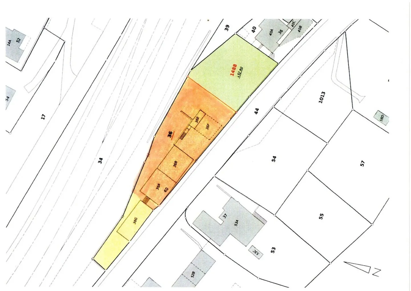 Maison de 3 familles avec appartements de 4 pièces et 2 bâtiments de stockage - Photo 8 sur 8