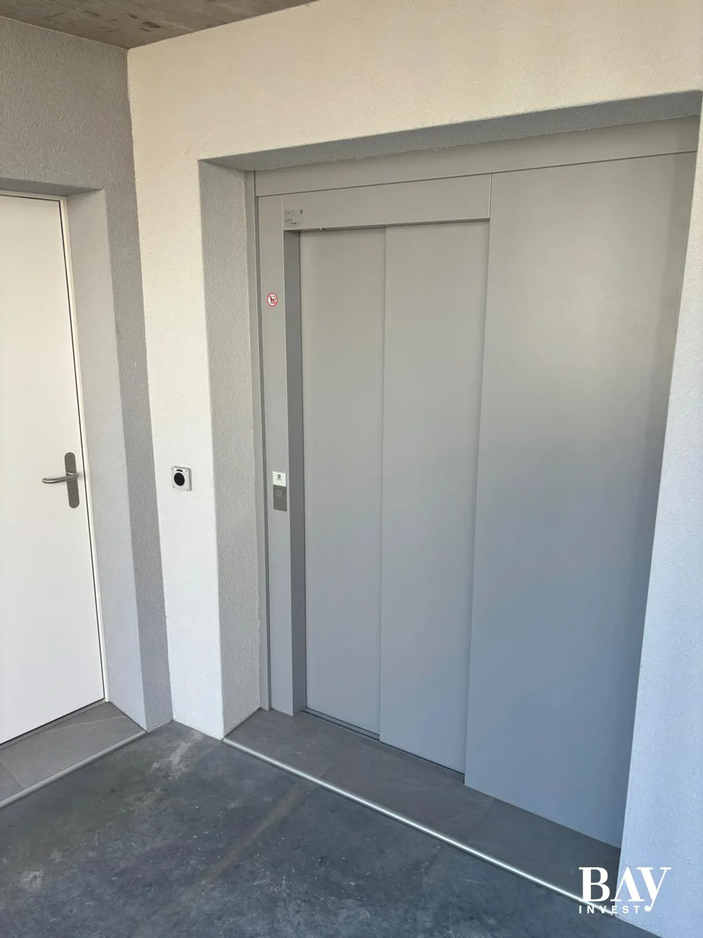 Dernier lot : 4 1/2 et 2 1/2 pièces (à vocation commerciale) - Photo 14 sur 19