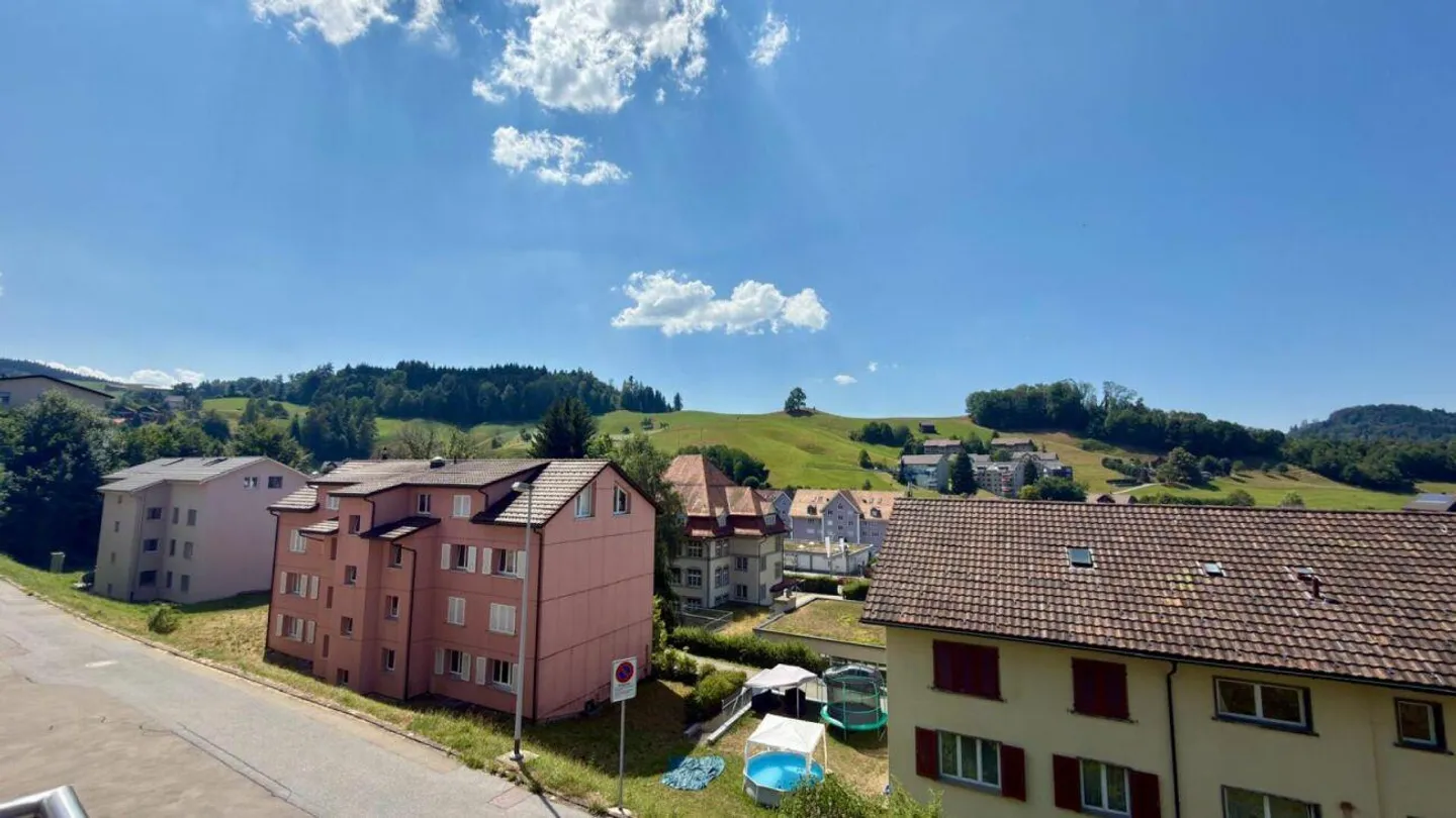 Bel appartement de 4,5 pièces - Photo 8 sur 9