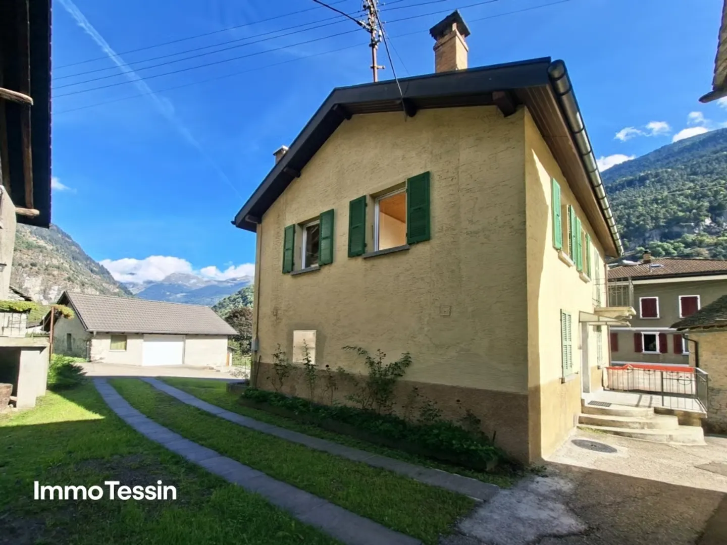 Grosszügiges & komplett renoviertes Haus mit 7 Schlafzimmern an ruhiger Lage zum top Preis - Photo 4 sur 13