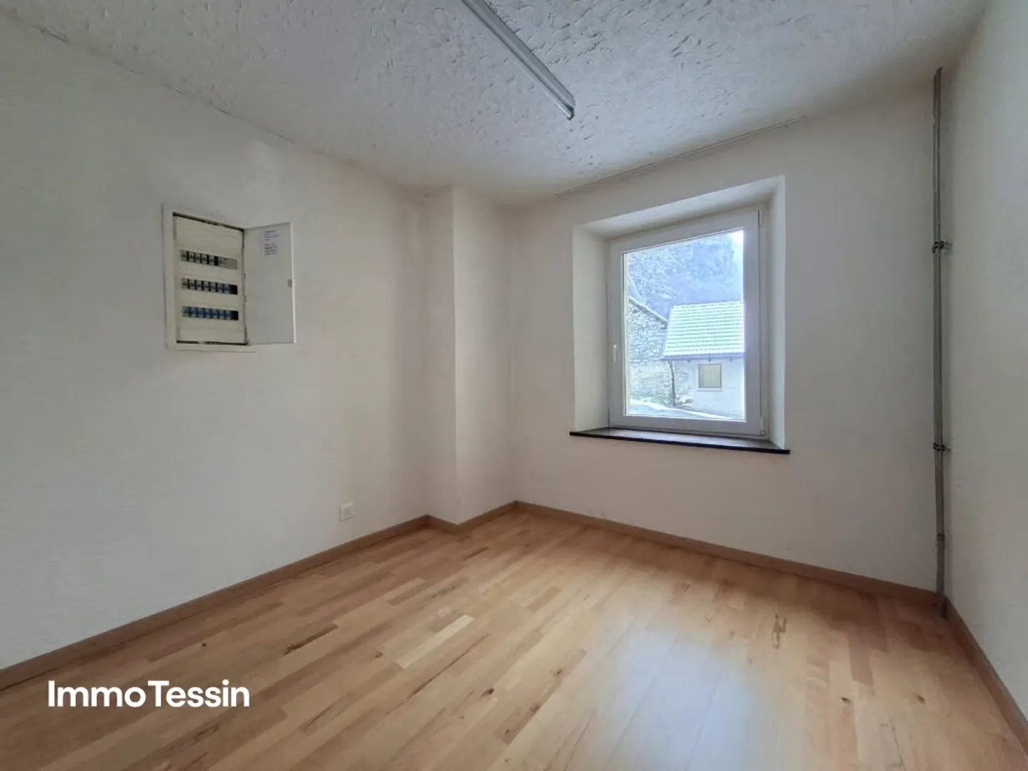 Grosszügiges & komplett renoviertes Haus mit 7 Schlafzimmern an ruhiger Lage zum top Preis - Photo 10 sur 13