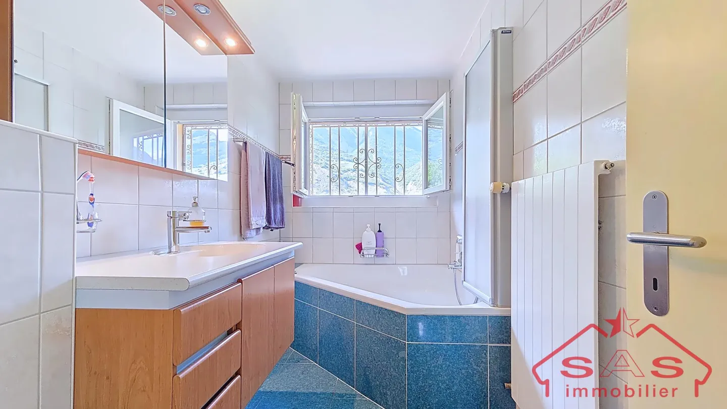 Geräumige Villa mit Pool in Ardon - Foto 14 von 31