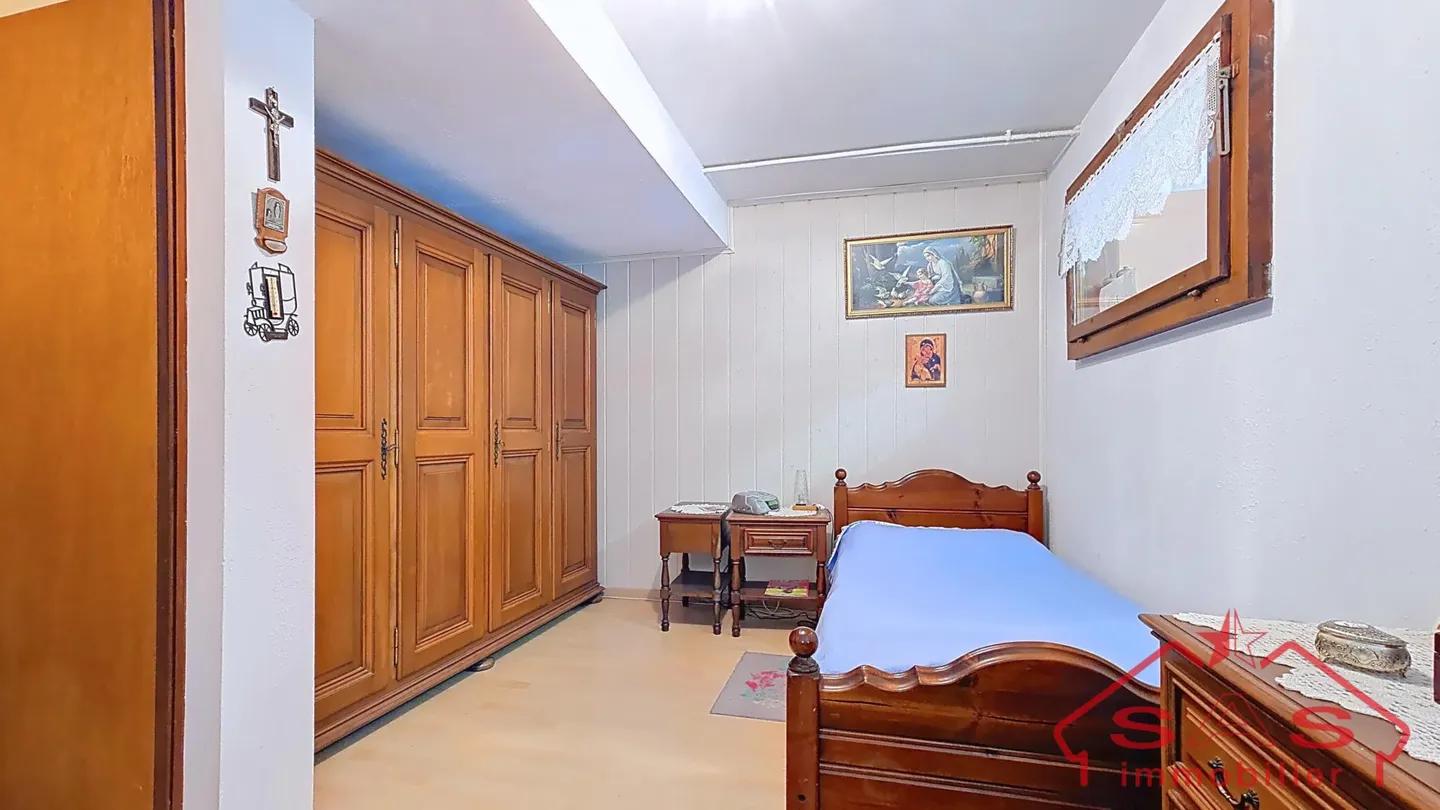 Geräumige Villa mit Pool in Ardon - Foto 18 von 31